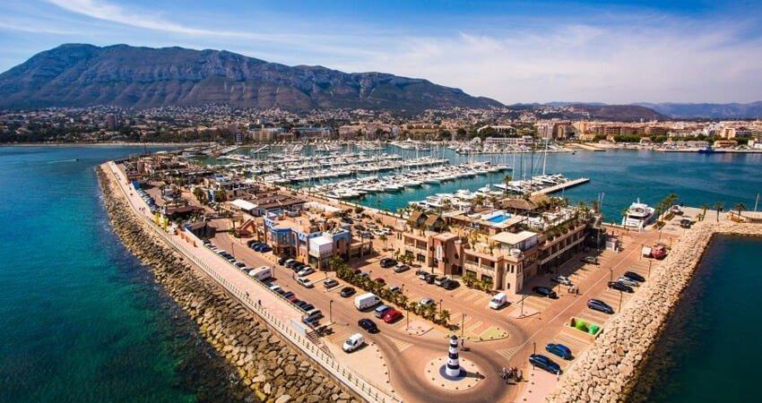 Penthouse for sale in Denia, Alicante, Spain