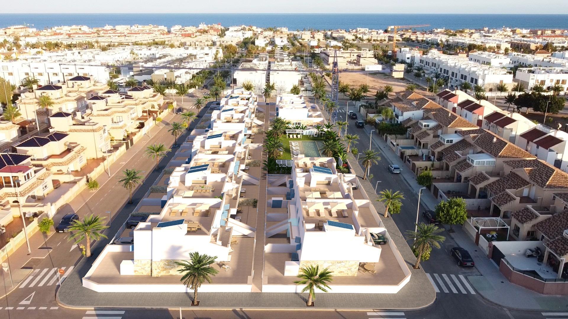 Bungalow for sale in Pilar De La Horadada, Alicante, Spain