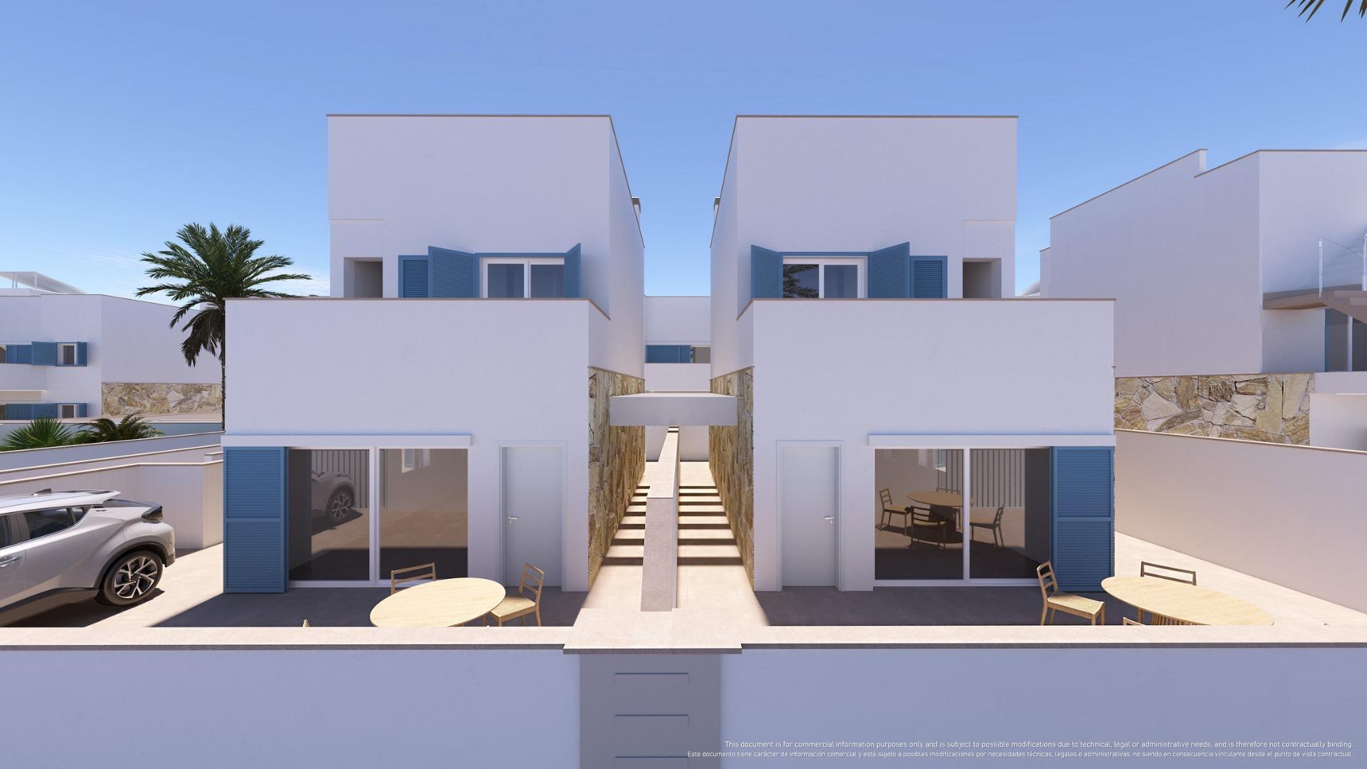 Bungalow for sale in Pilar De La Horadada, Alicante, Spain