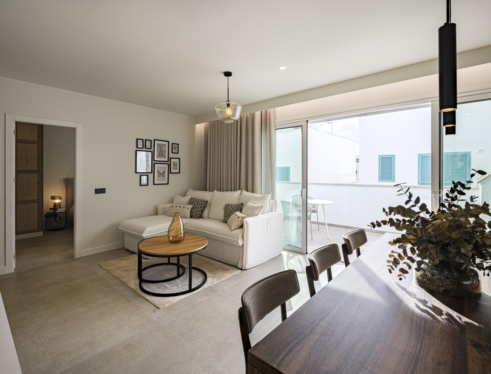 Bungalow for sale in Pilar De La Horadada, Alicante, Spain