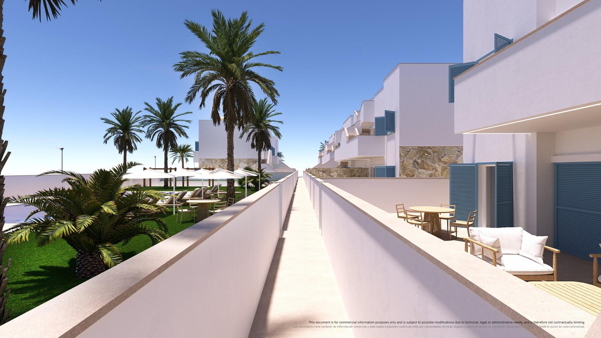 Bungalow for sale in Pilar De La Horadada, Alicante, Spain