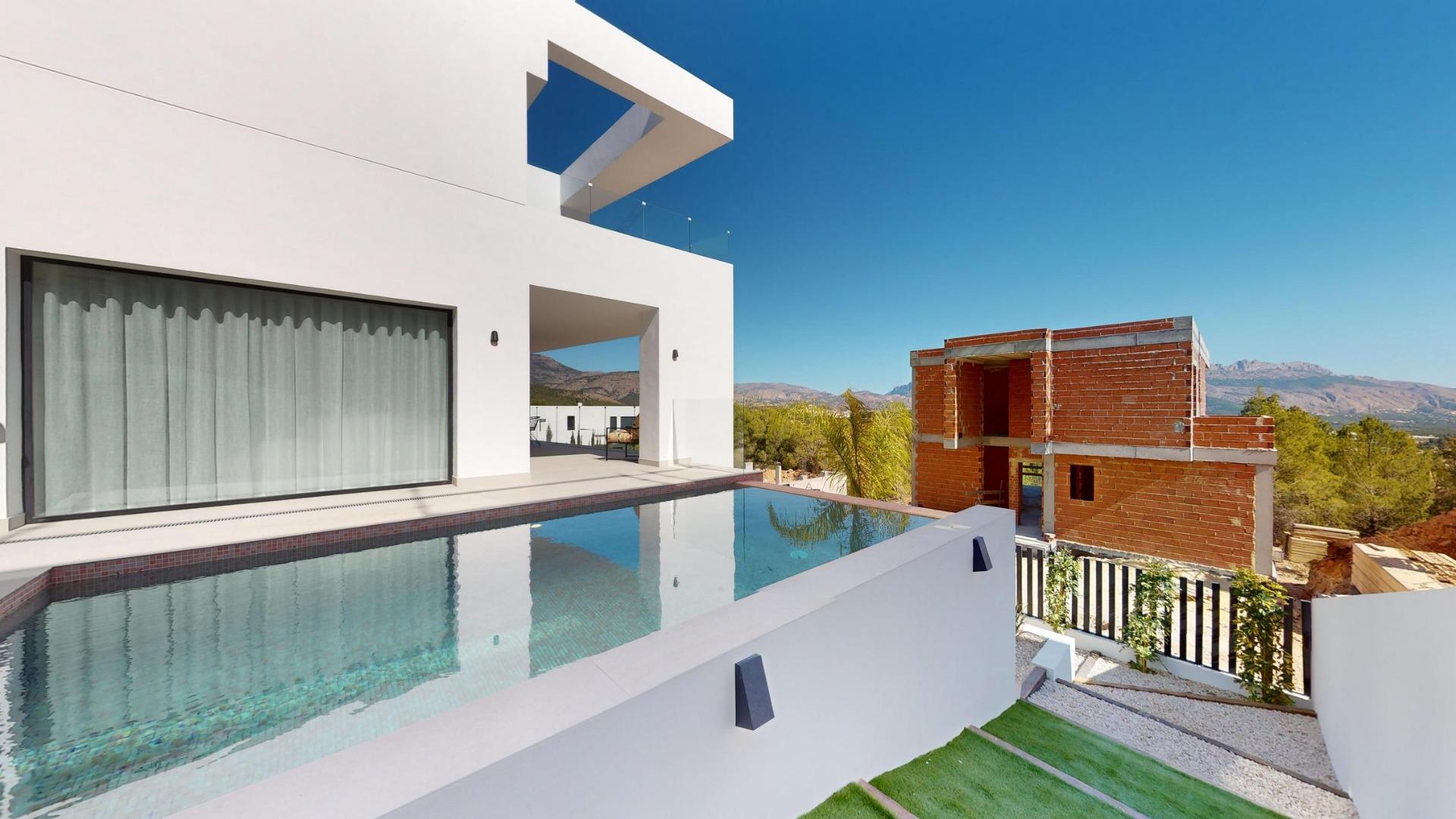 Villa for sale in Polop, Alicante, Spain