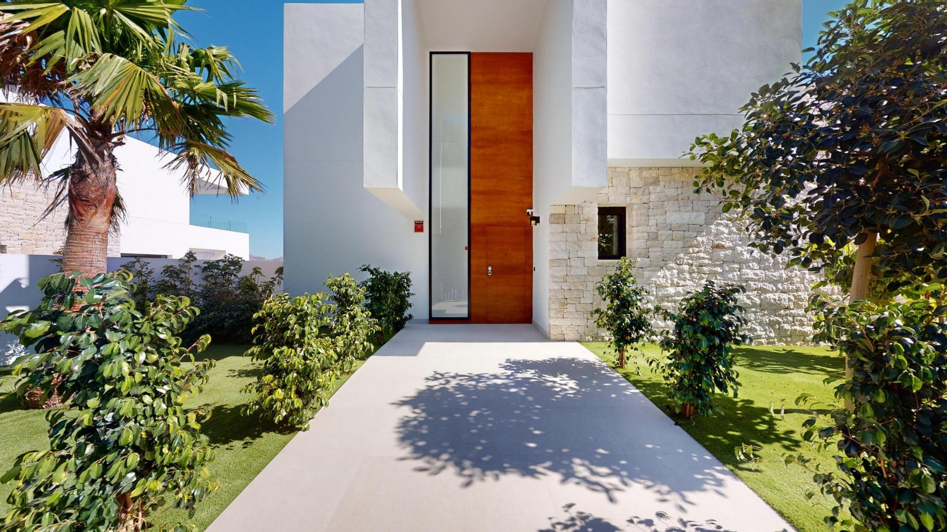 Villa for sale in Polop, Alicante, Spain
