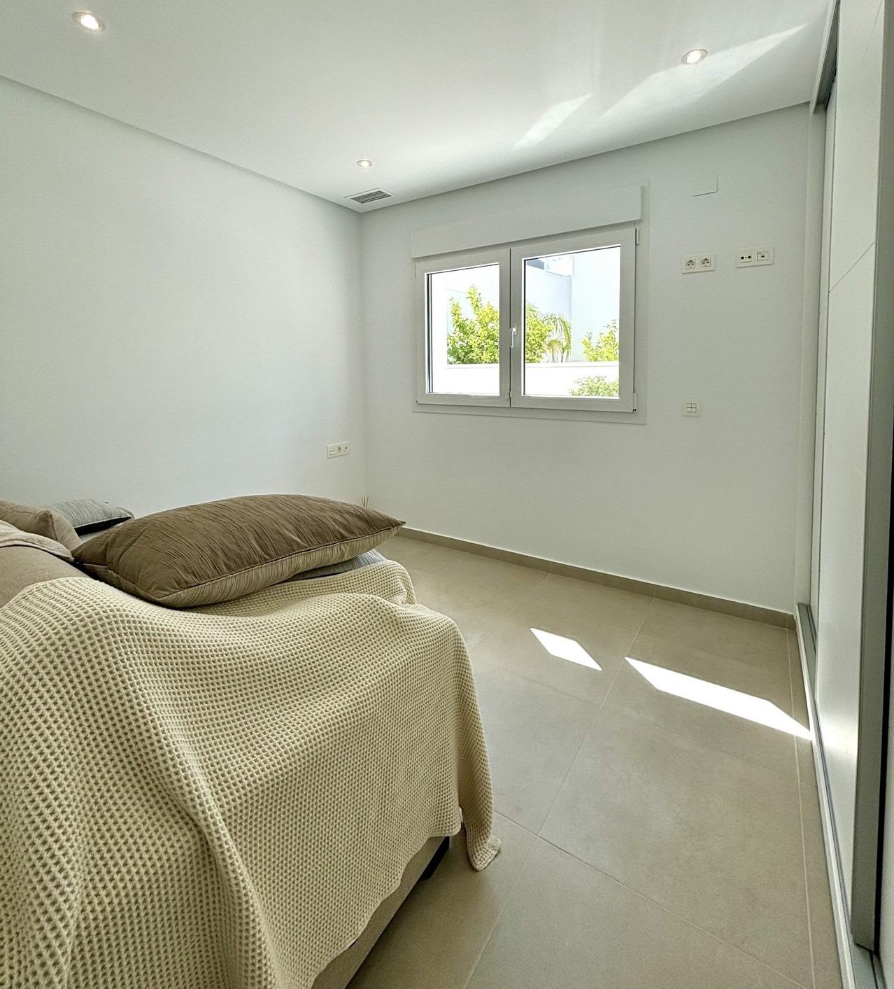 Villa for sale in Benijofar, Alicante, Spain