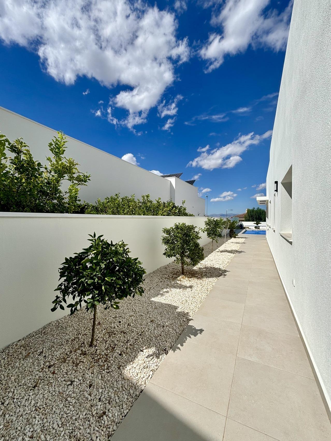 Villa for sale in Benijofar, Alicante, Spain
