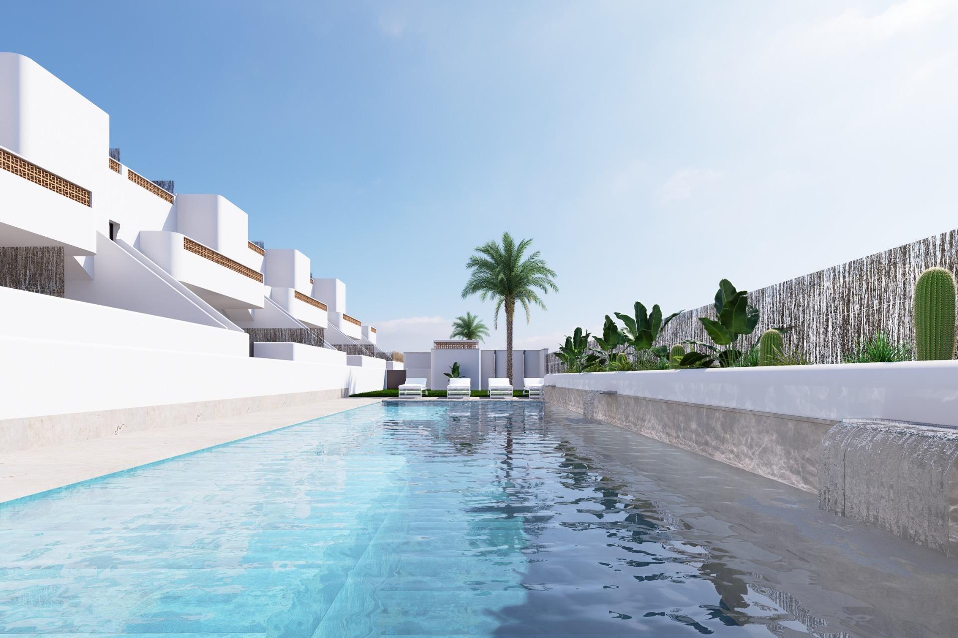 Bungalow for sale in Dolores, Alicante, Spain