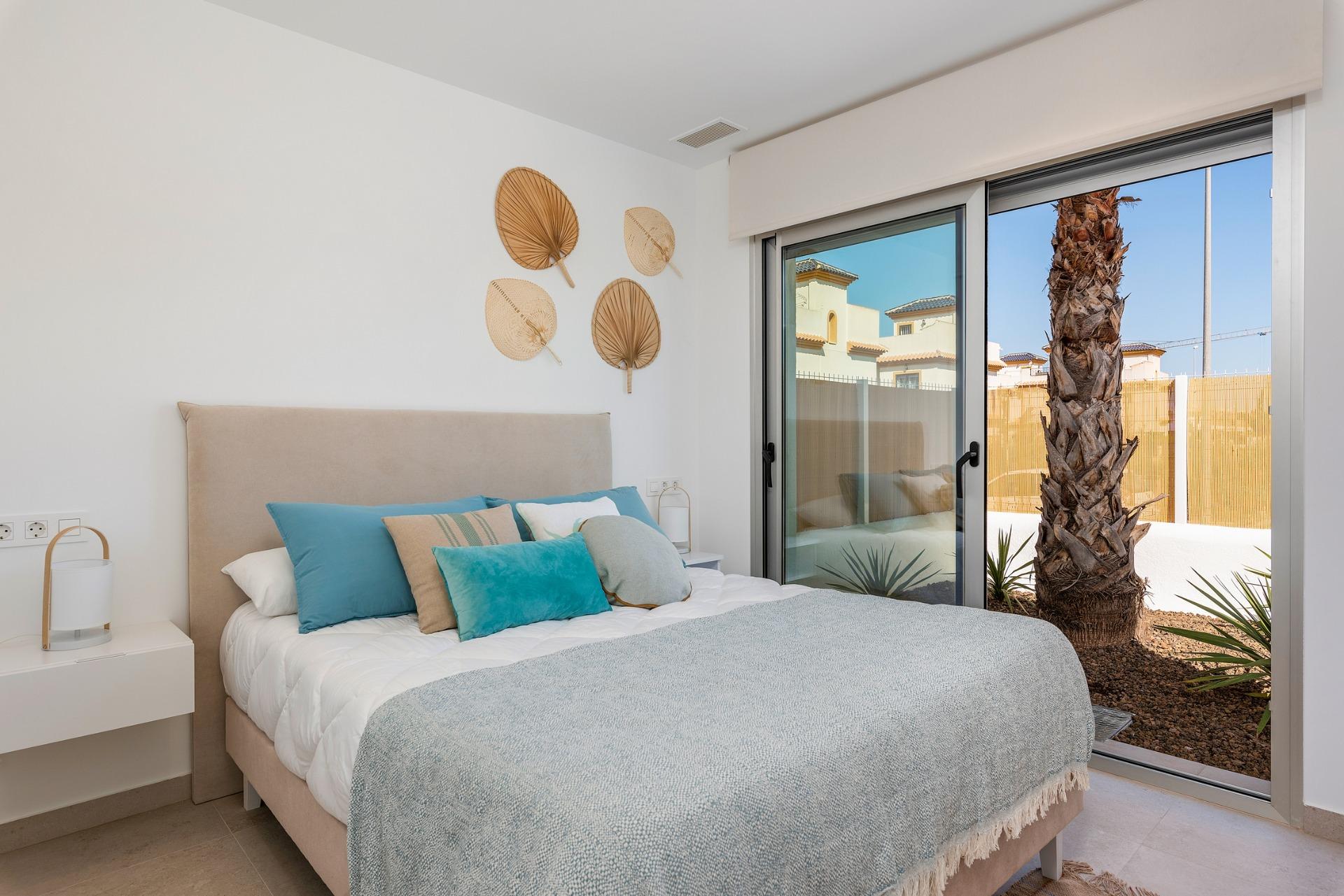 Bungalow for sale in Dolores, Alicante, Spain