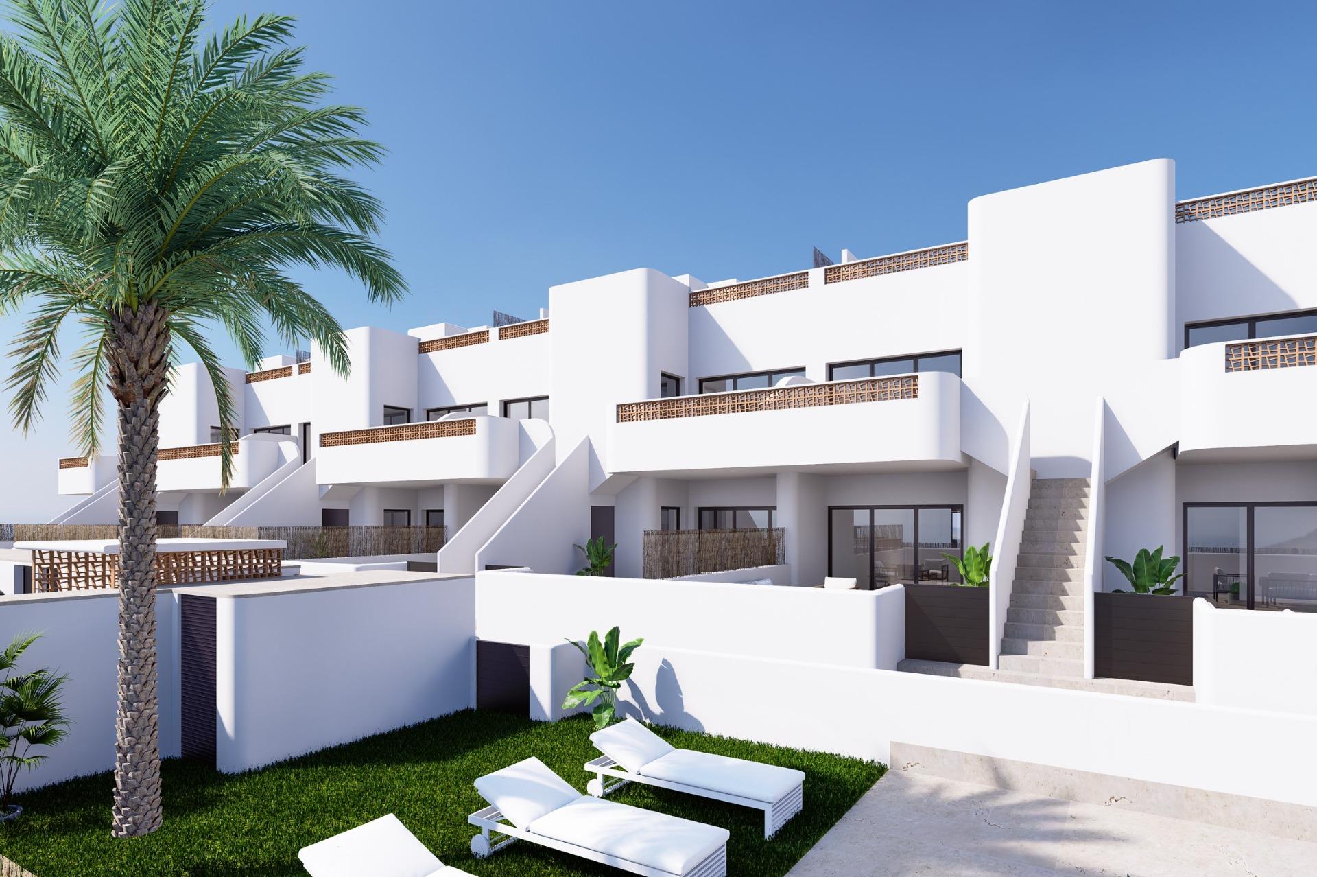 Bungalow for sale in Dolores, Alicante, Spain