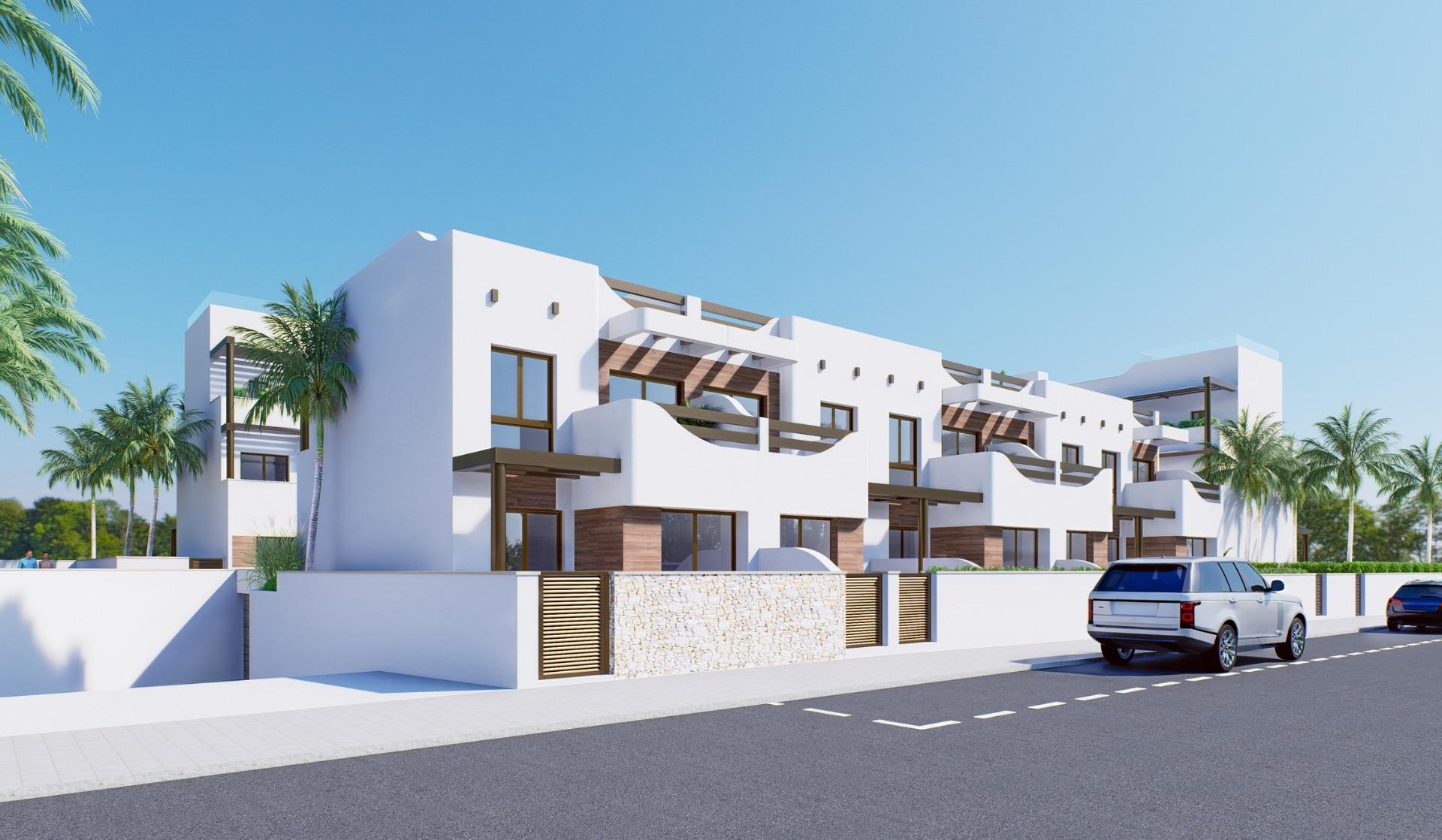 Bungalow for sale in Pilar De La Horadada, Alicante, Spain