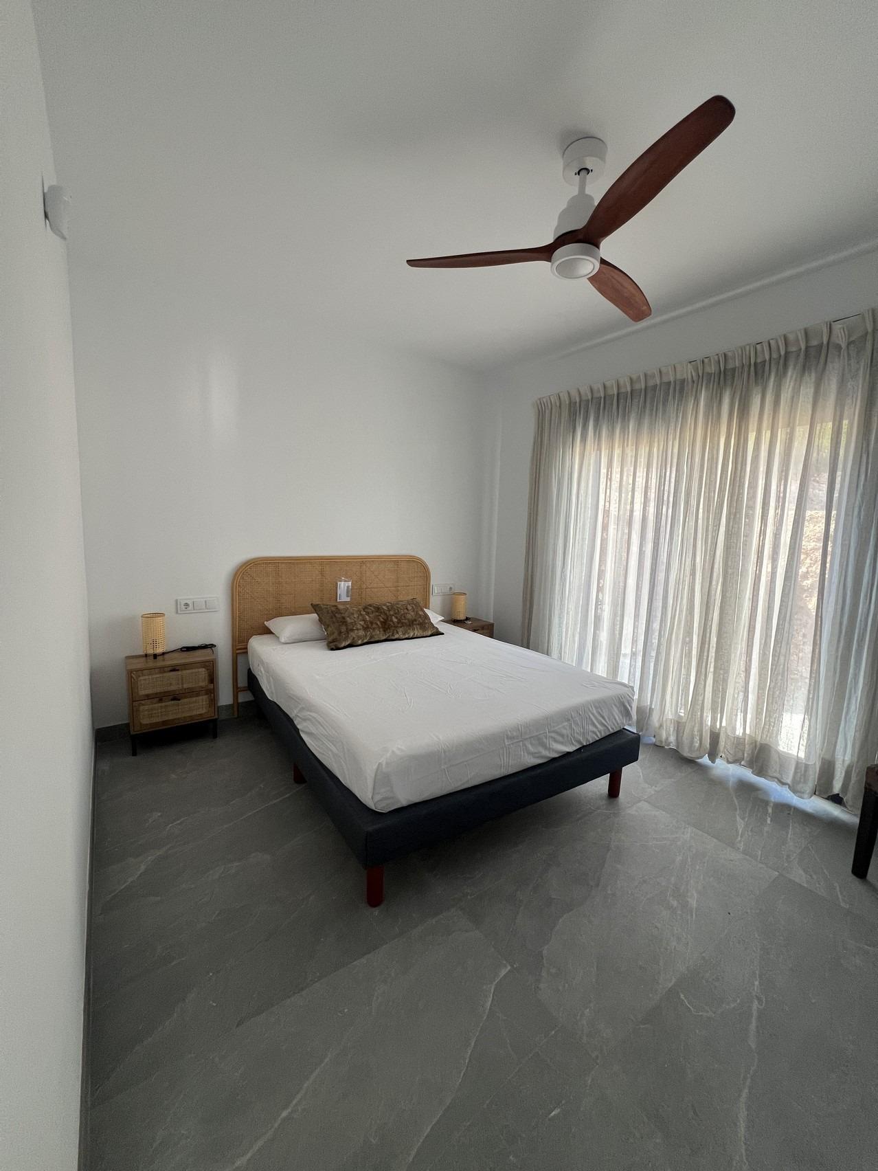 Villa for sale in Polop, Alicante, Spain