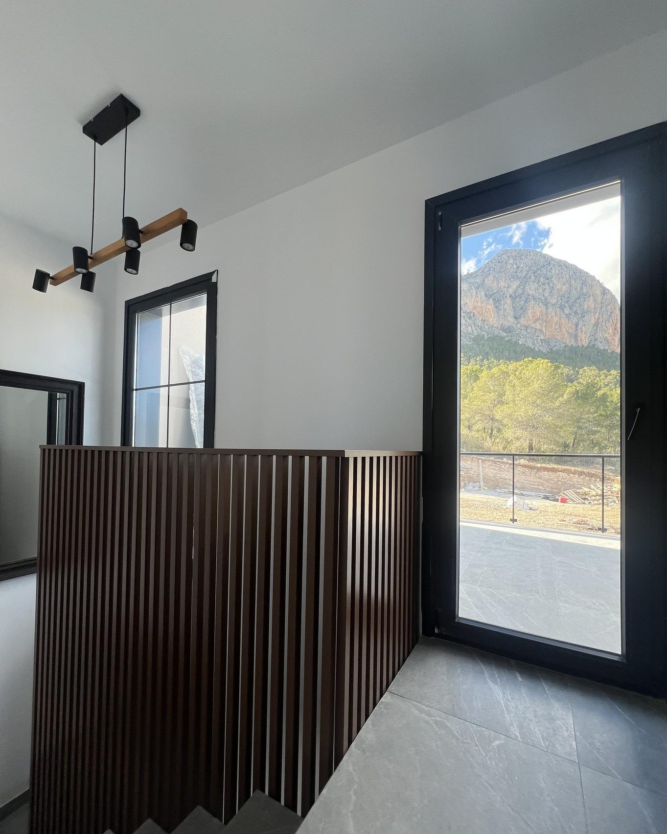 Villa for sale in Polop, Alicante, Spain