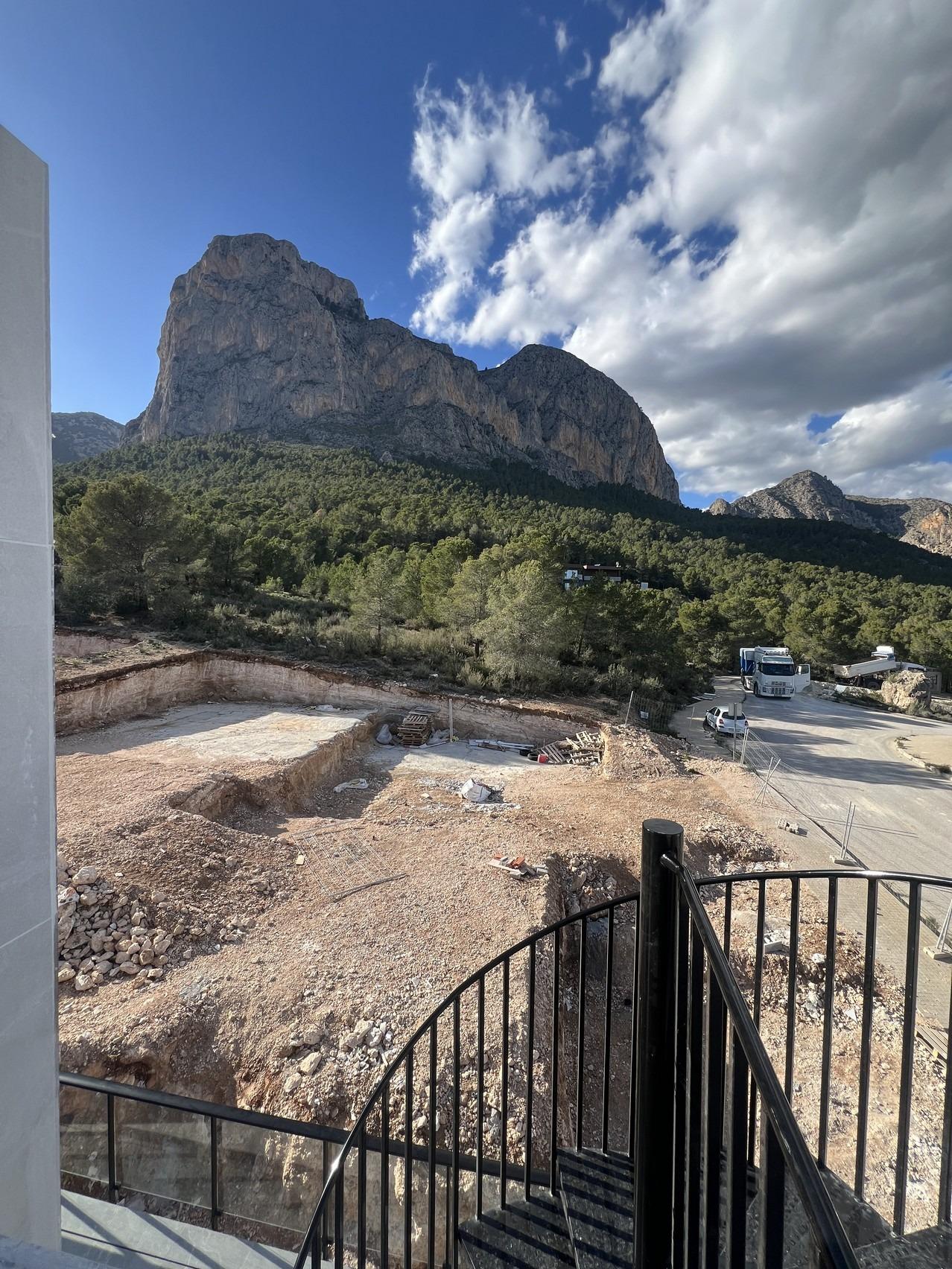 Villa for sale in Polop, Alicante, Spain