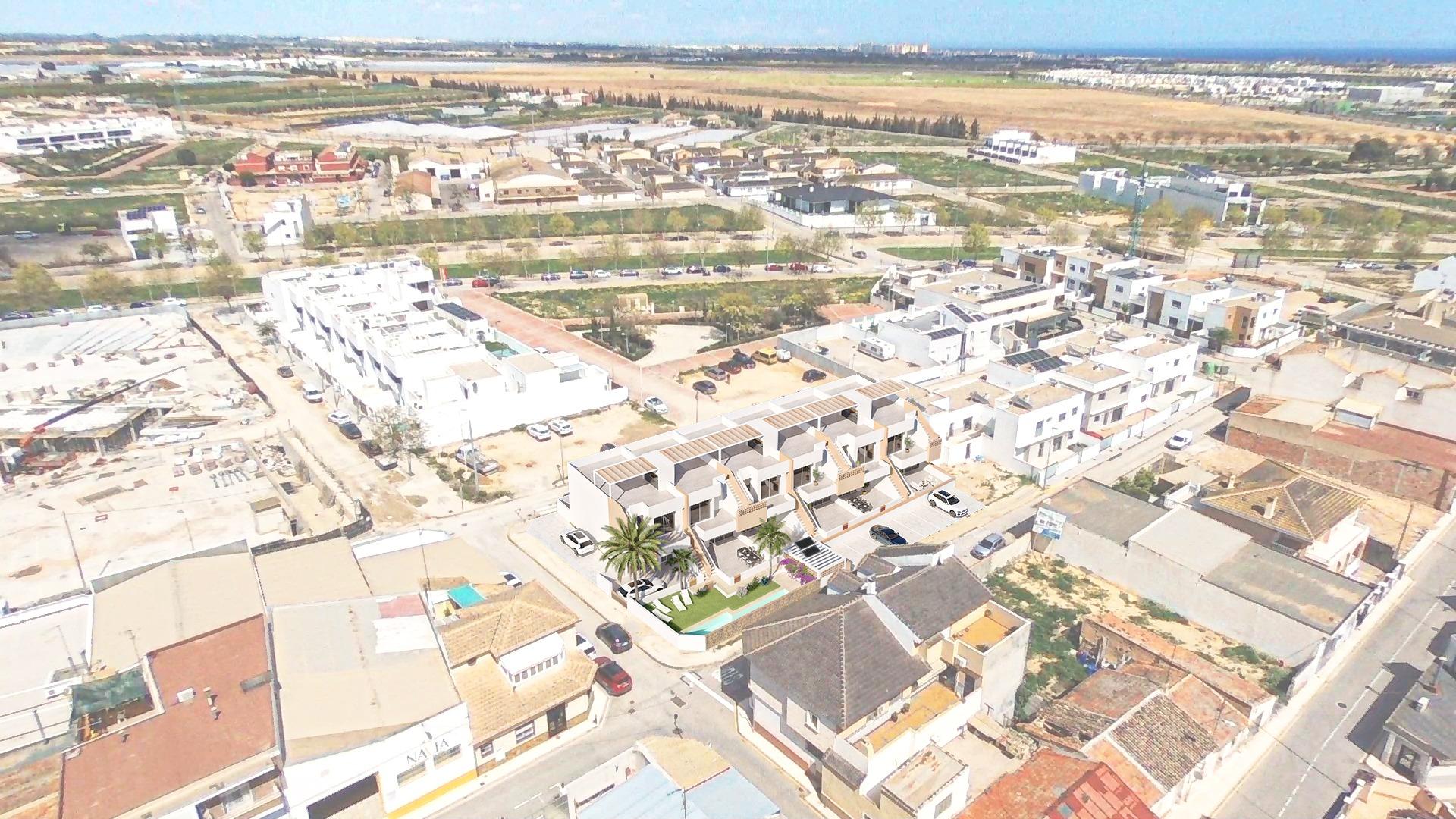Bungalow for sale in Pilar De La Horadada, Alicante, Spain