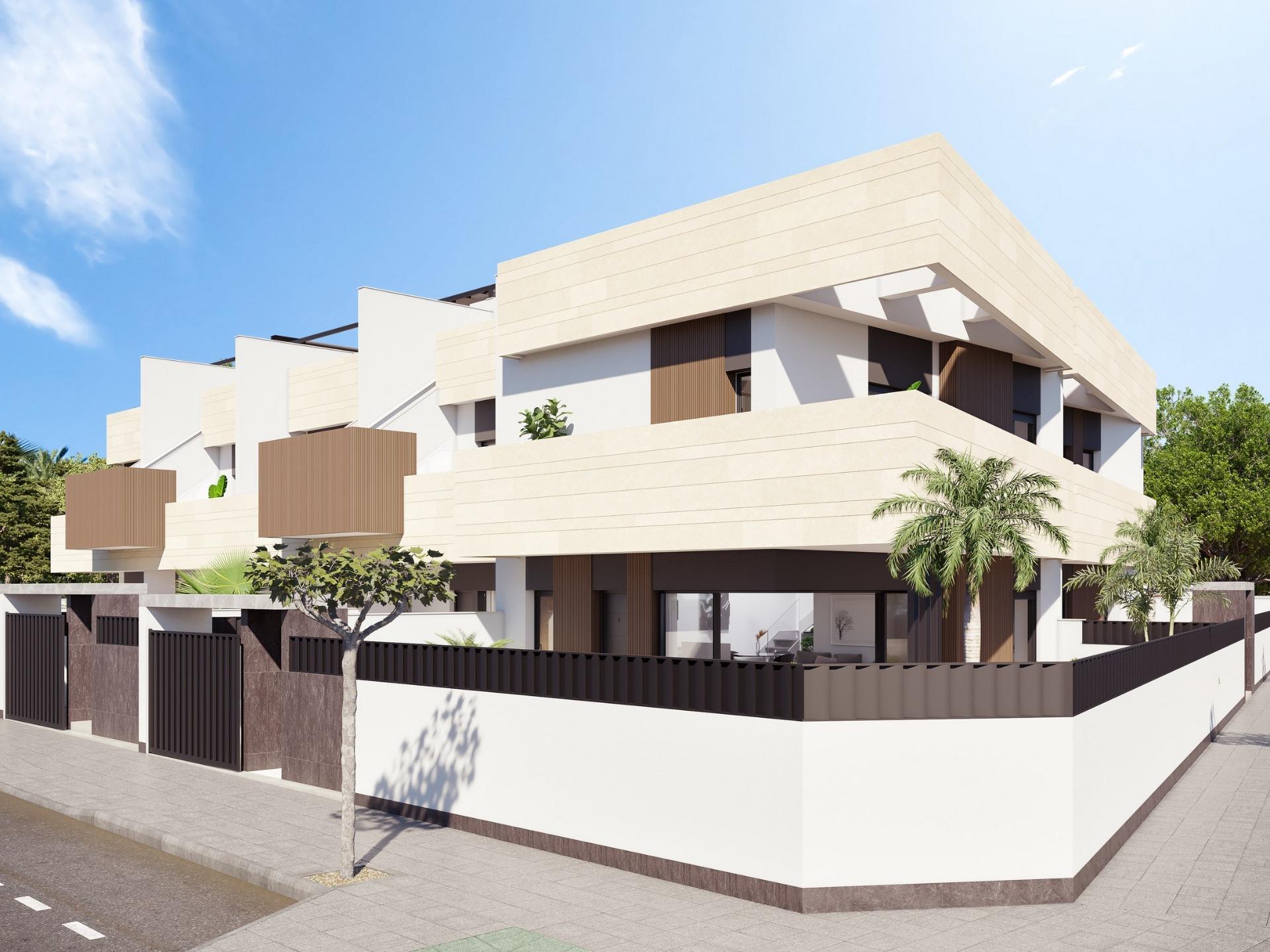 Bungalow for sale in Pilar De La Horadada, Alicante, Spain