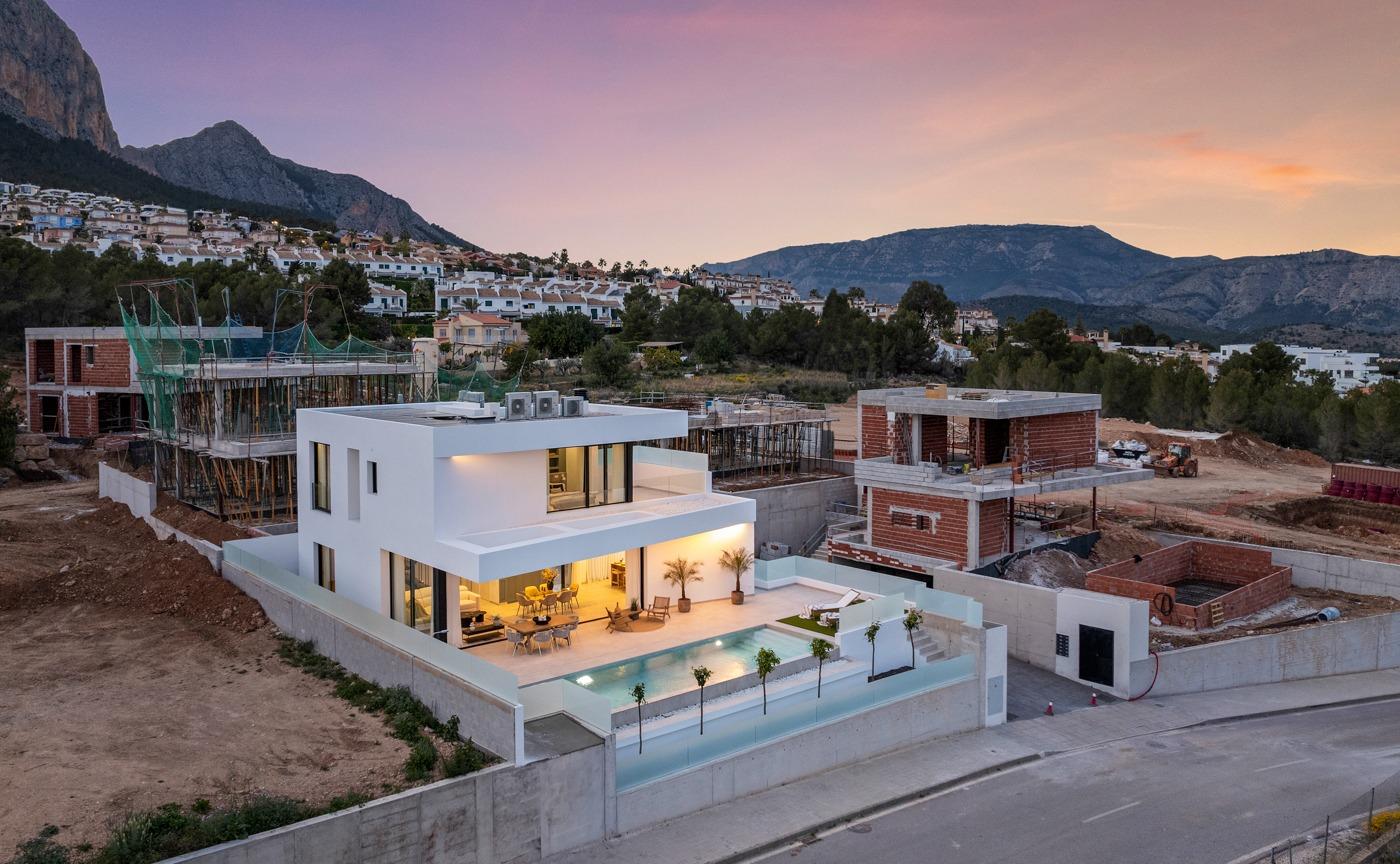 Villa for sale in Polop, Alicante, Spain