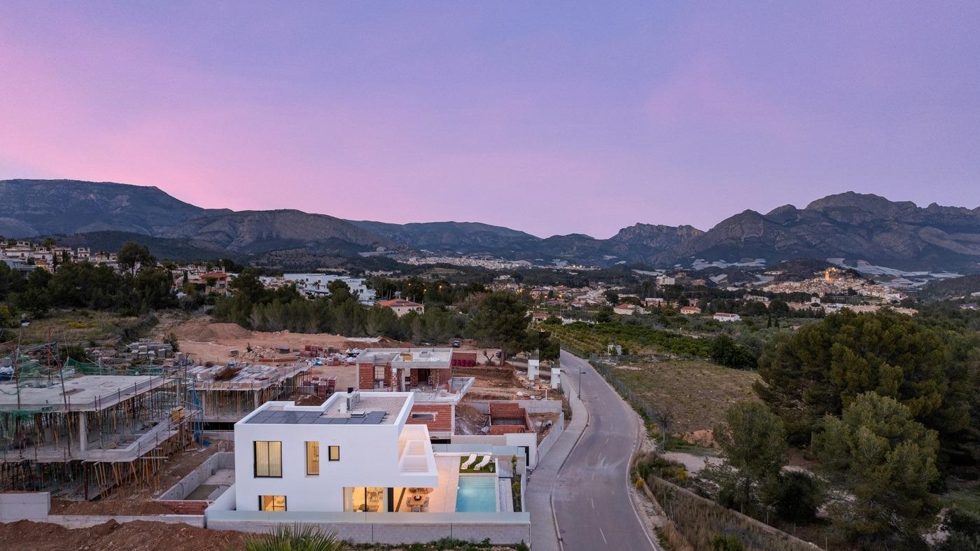 Villa for sale in Polop, Alicante, Spain