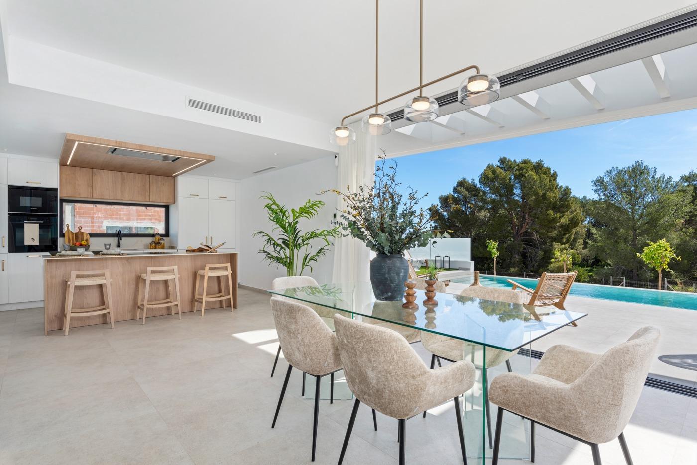 Villa for sale in Polop, Alicante, Spain