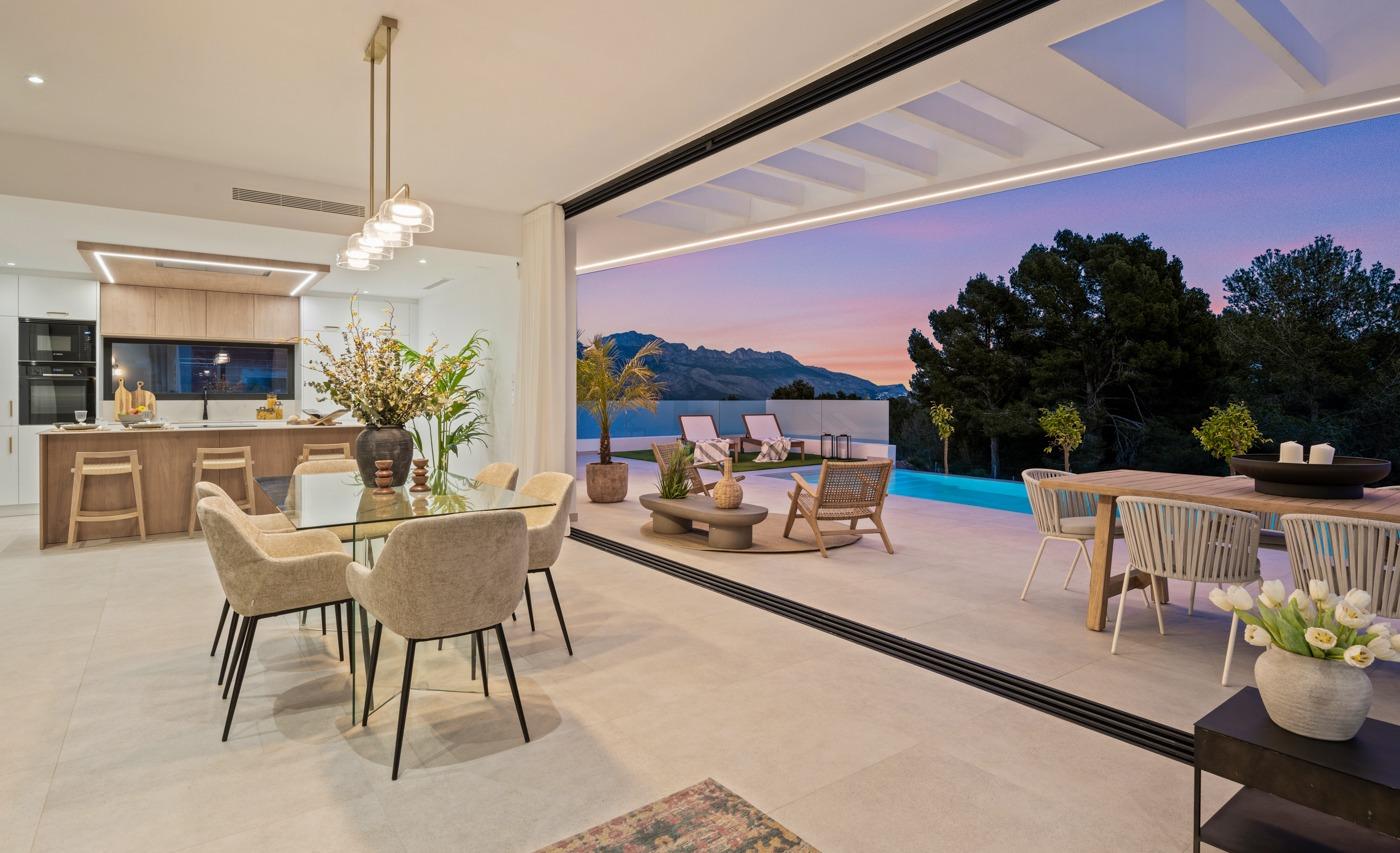 Villa for sale in Polop, Alicante, Spain