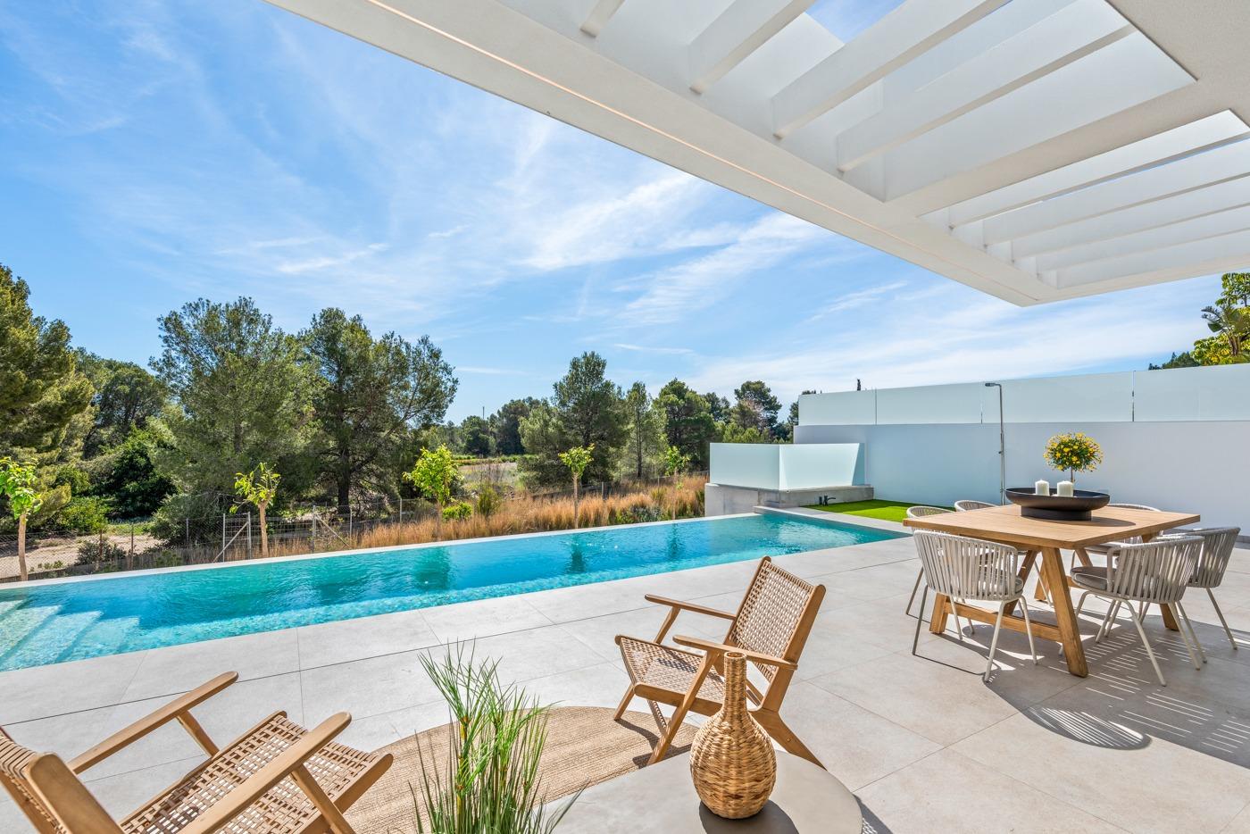 Villa for sale in Polop, Alicante, Spain