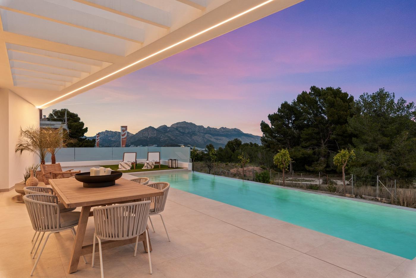 Villa for sale in Polop, Alicante, Spain