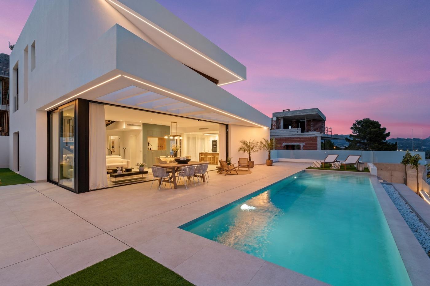 Villa for sale in Polop, Alicante, Spain