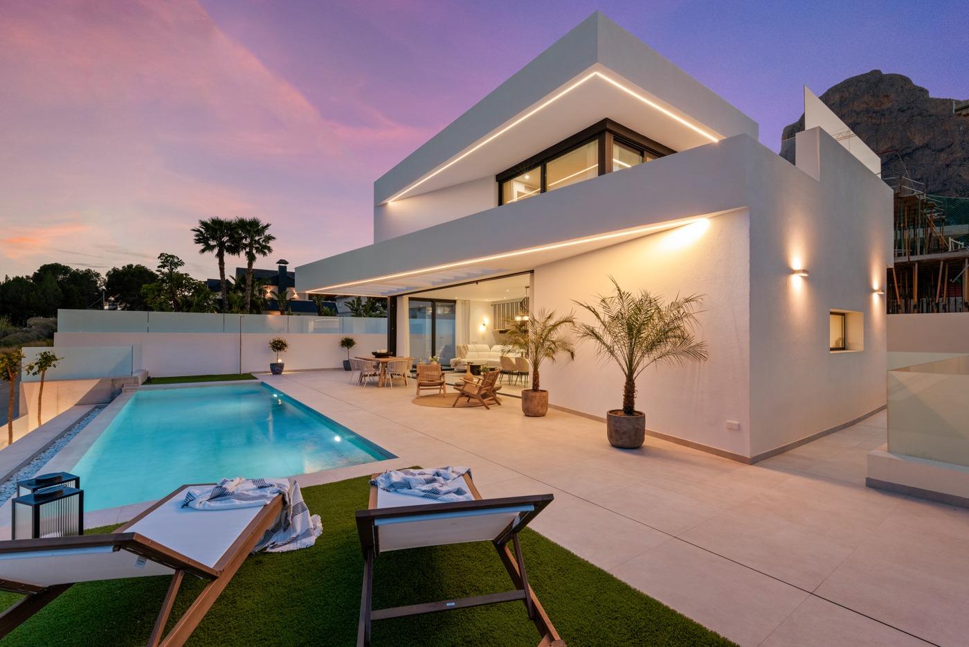Villa for sale in Polop, Alicante, Spain