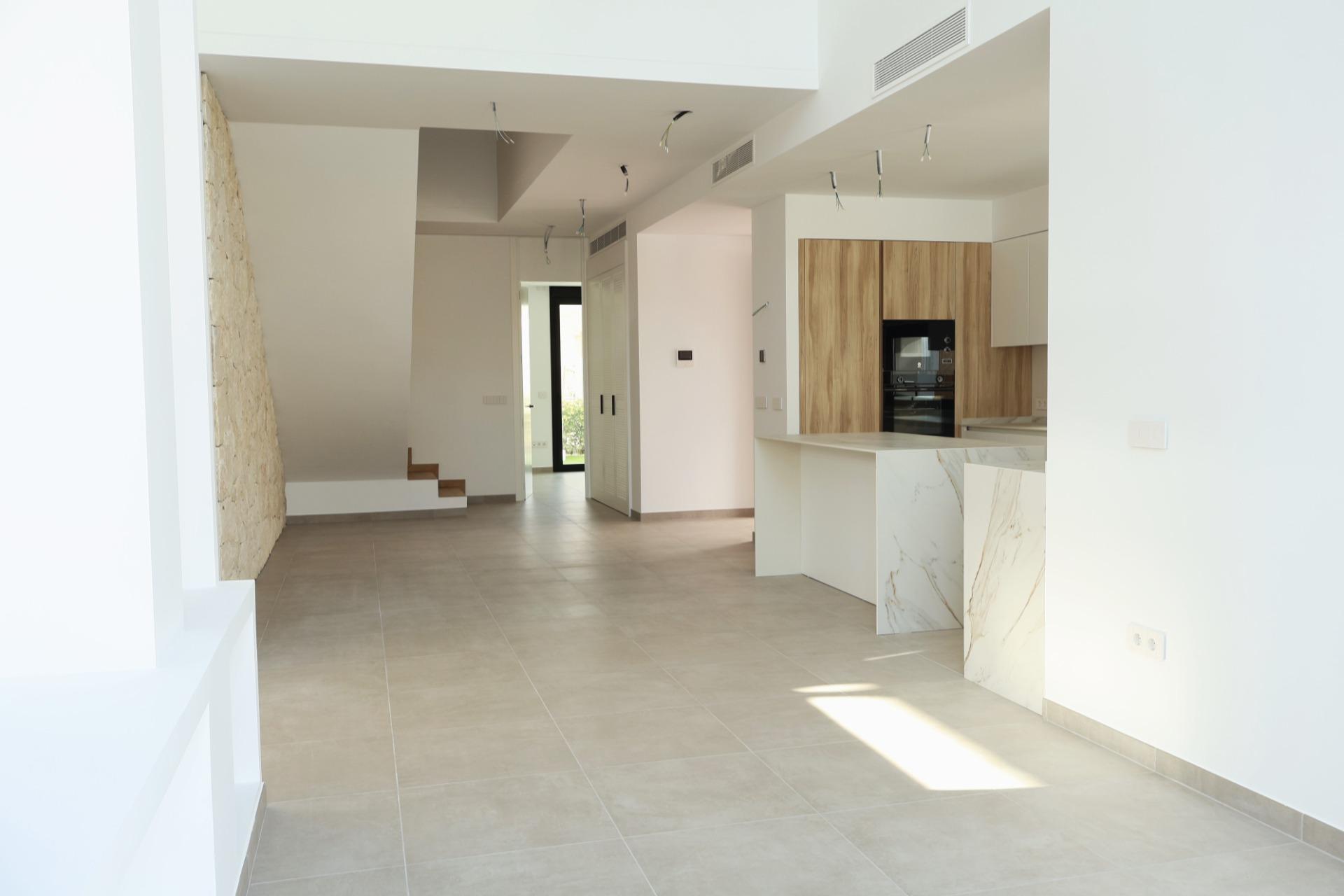 Villa for sale in Alfas Del Pi, Alicante, Spain