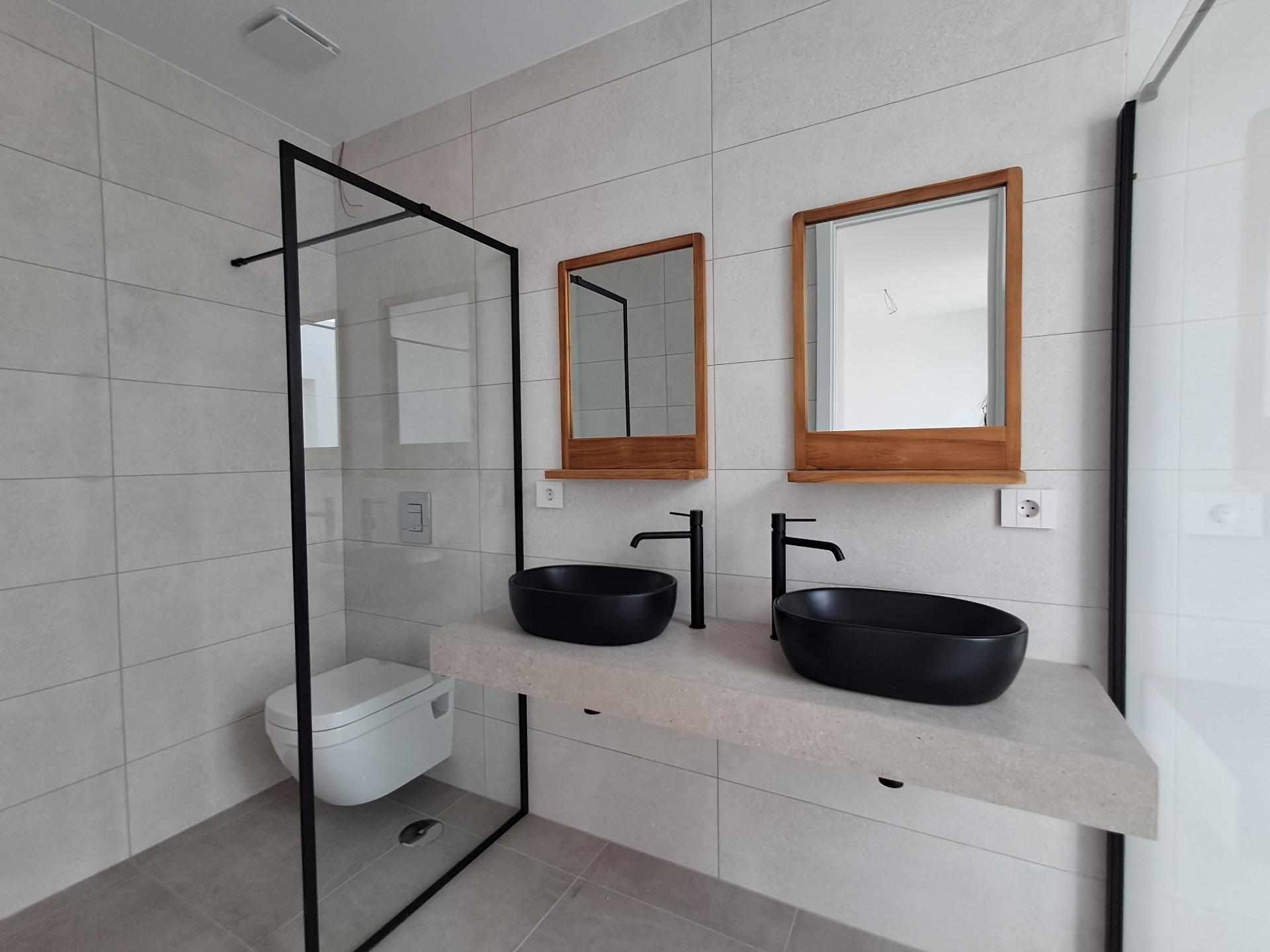 Villa for sale in Alfas Del Pi, Alicante, Spain