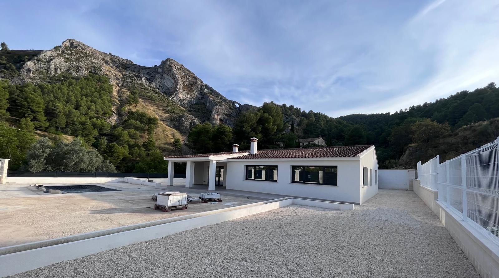 Villa for sale in Penaguila, Alicante, Spain
