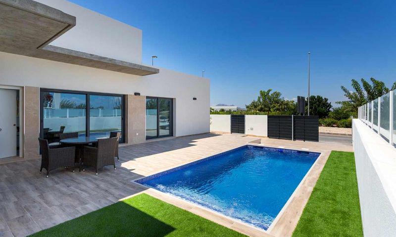 Villa for sale in Daya Nueva, Alicante, Spain
