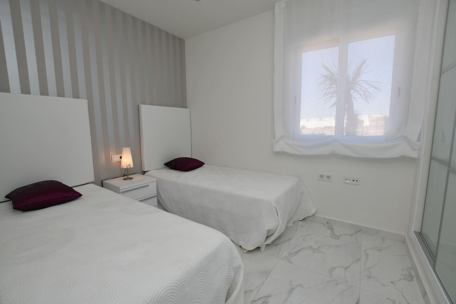 Bungalow for sale in San Miguel De Salinas, Alicante, Spain