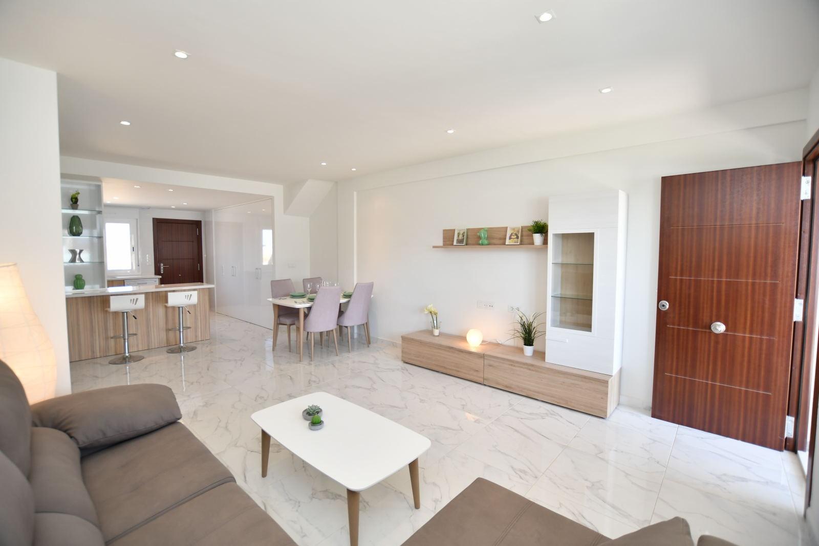 Bungalow for sale in San Miguel De Salinas, Alicante, Spain