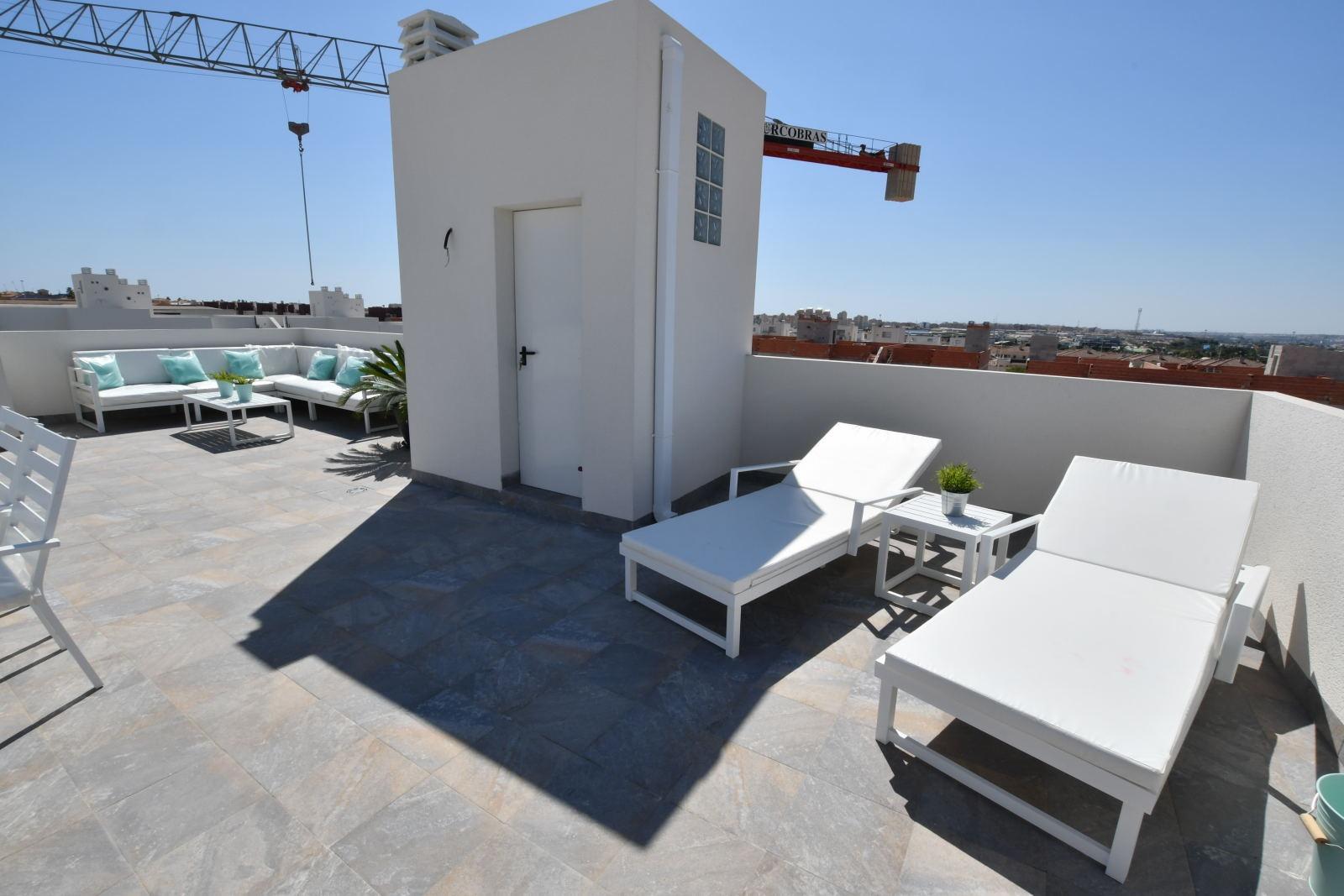 Bungalow for sale in San Miguel De Salinas, Alicante, Spain