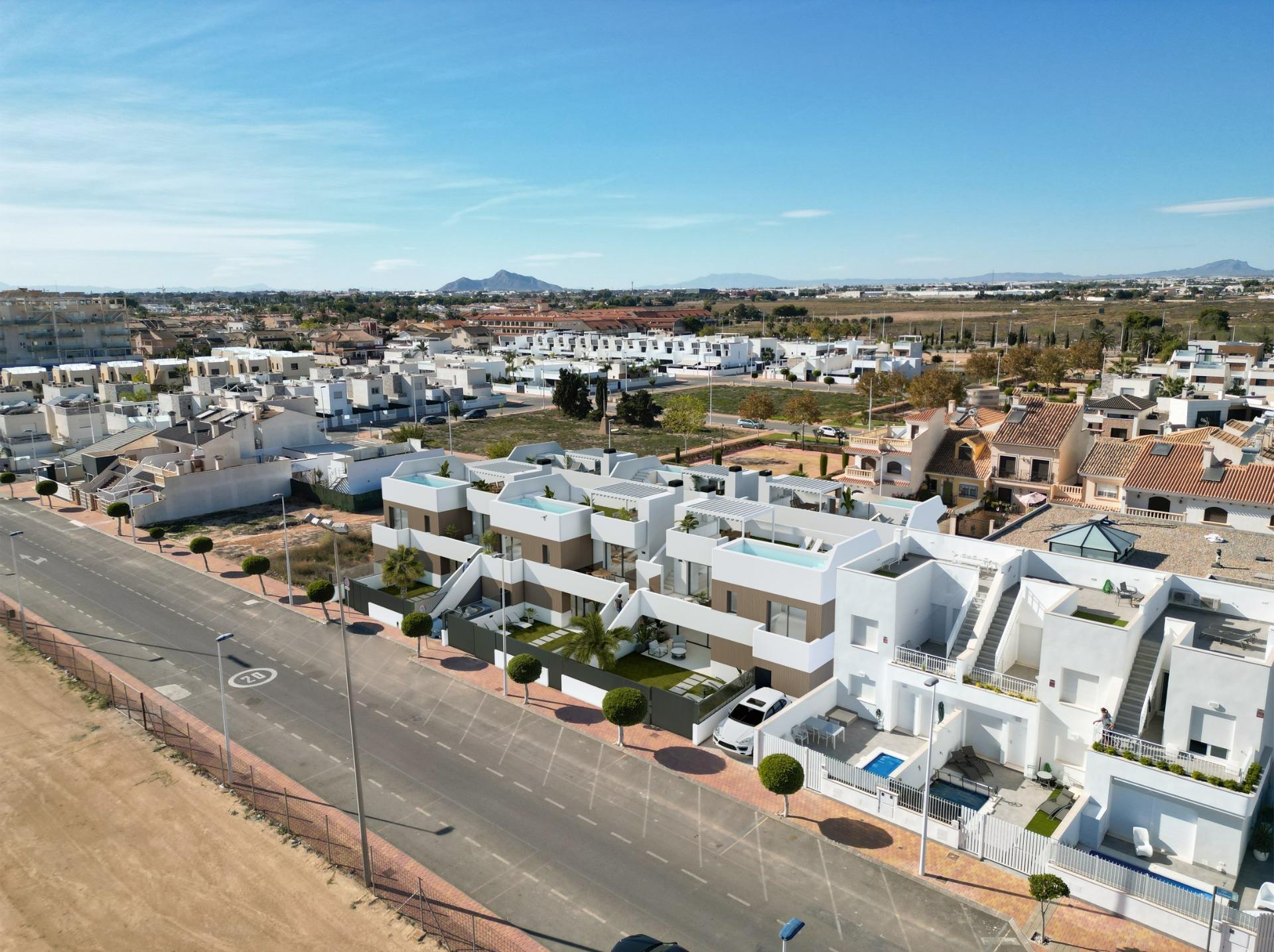 Bungalow for sale in San Pedro Del Pinatar, Murcia, Spain