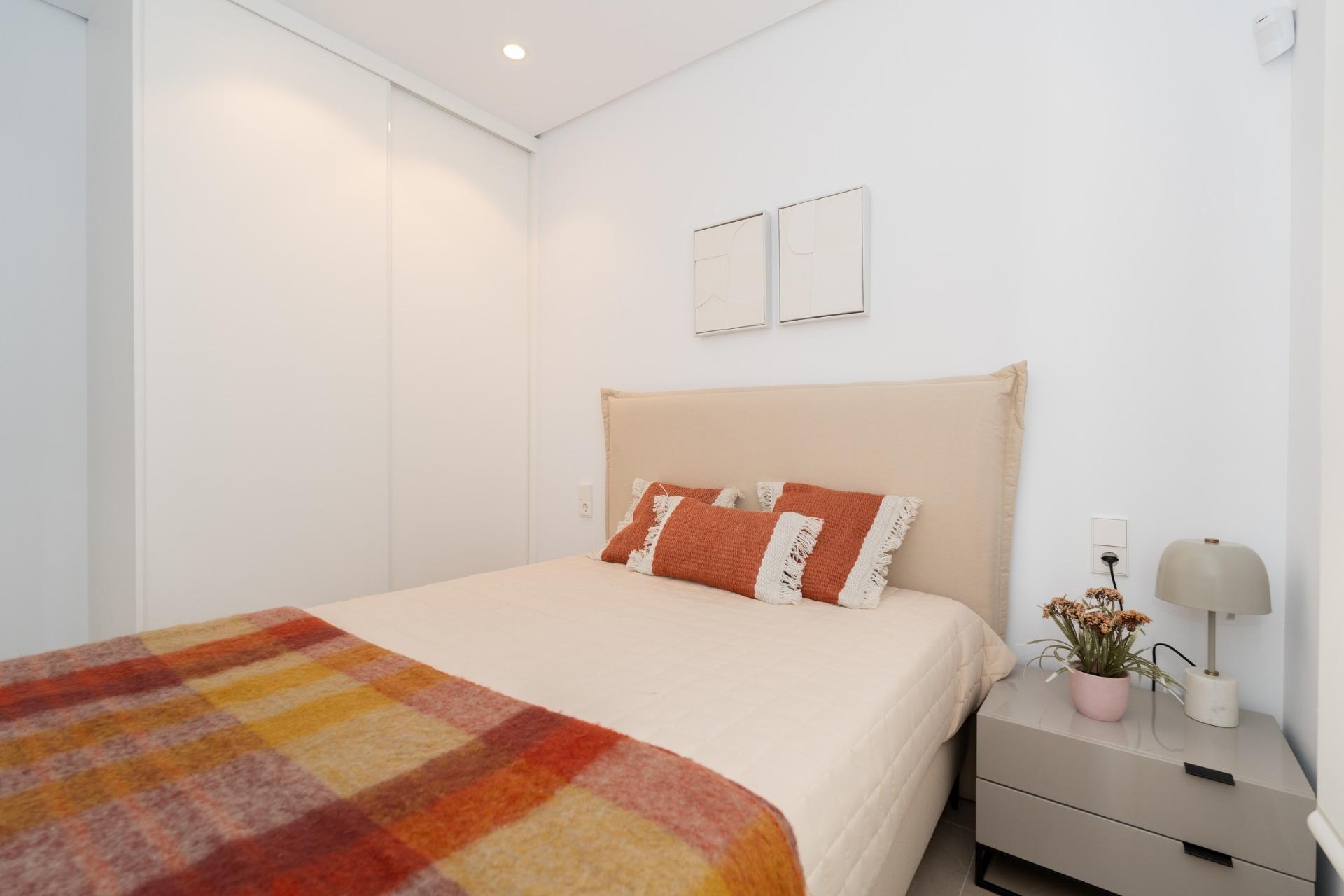 Villa for sale in La Marina, Alicante, Spain