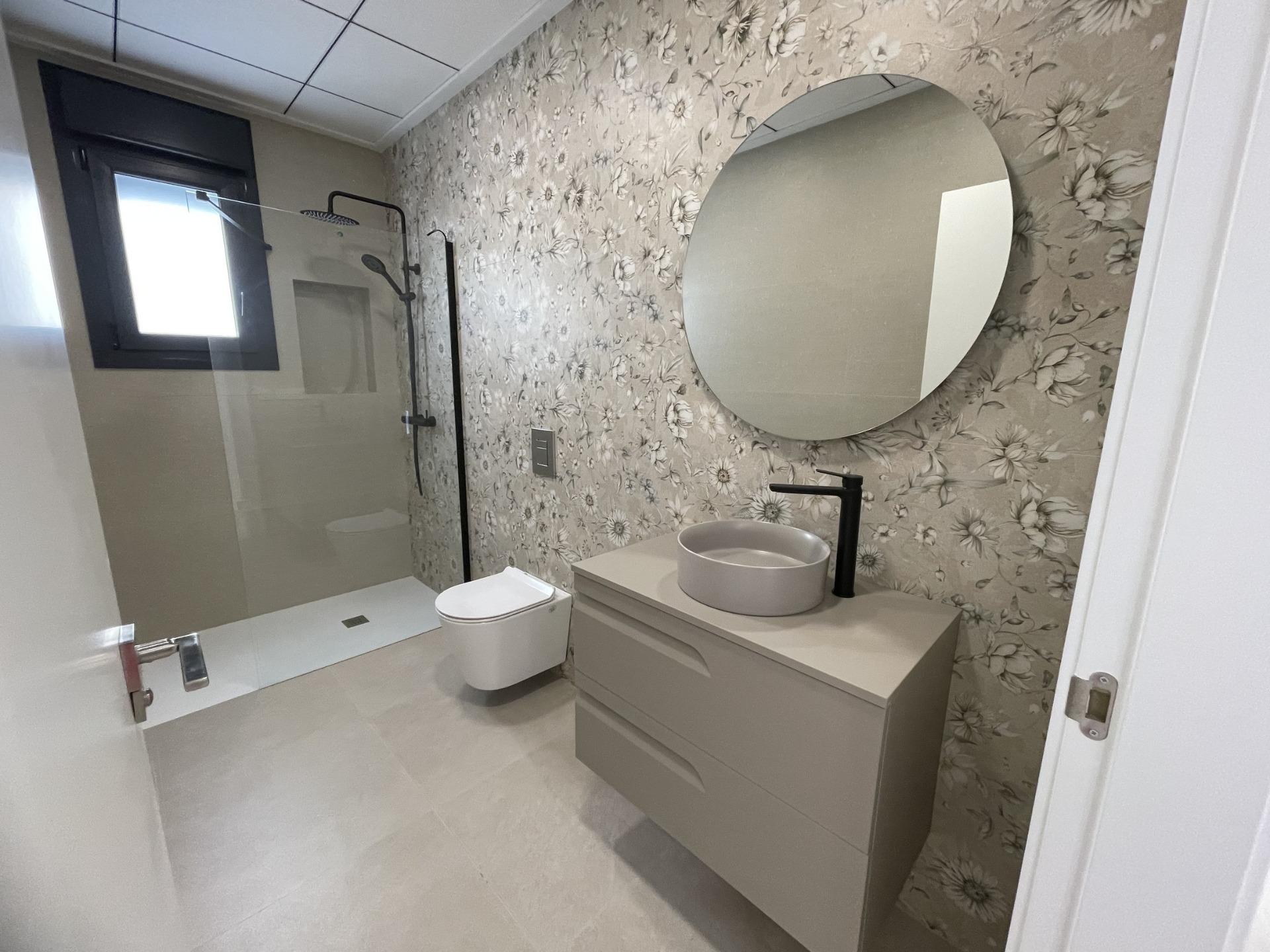 Villa for sale in Almoradi, Alicante, Spain