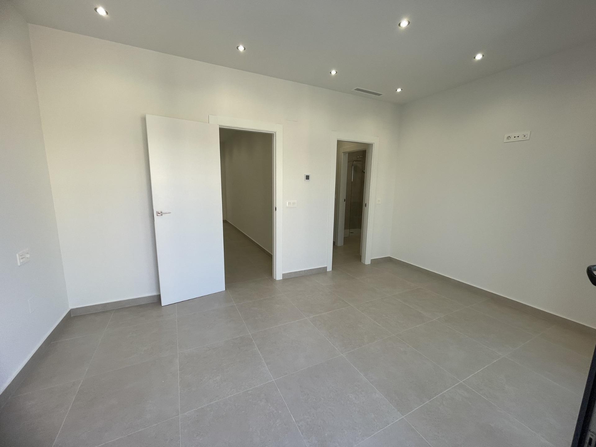 Villa for sale in Almoradi, Alicante, Spain