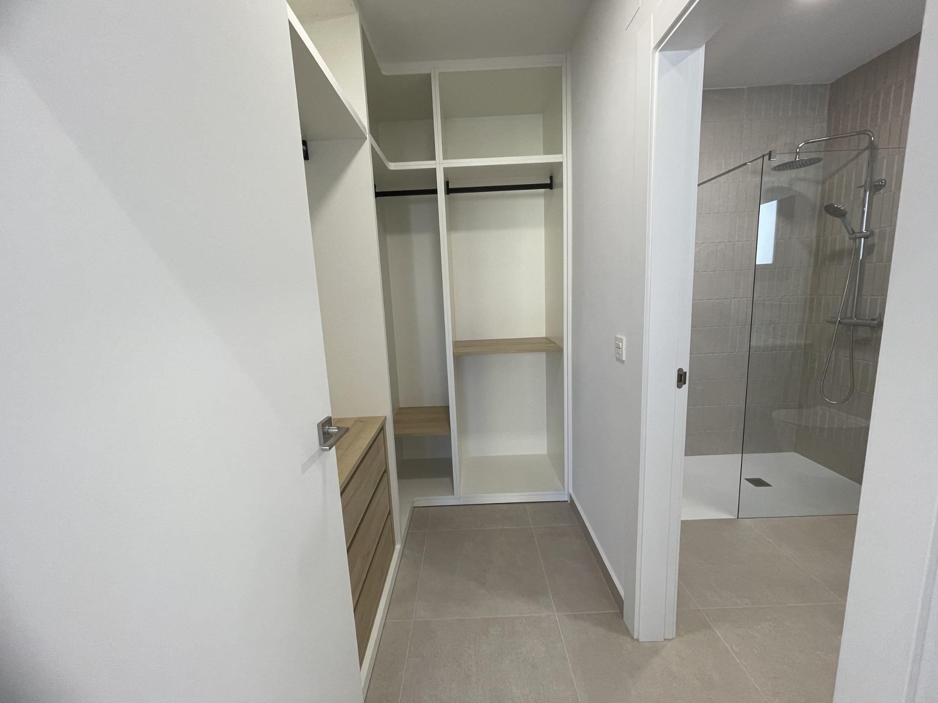 Villa for sale in Almoradi, Alicante, Spain