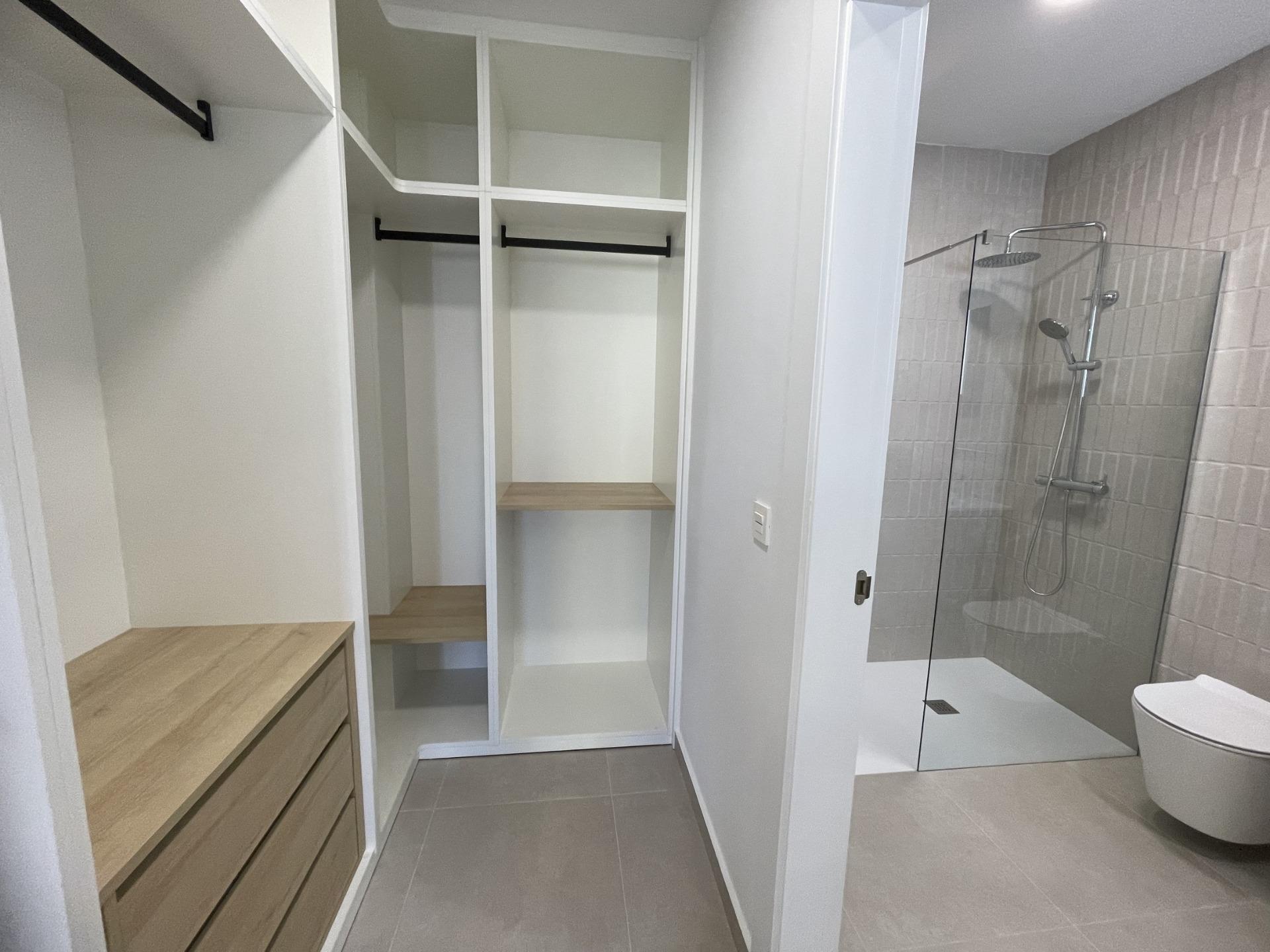Villa for sale in Almoradi, Alicante, Spain