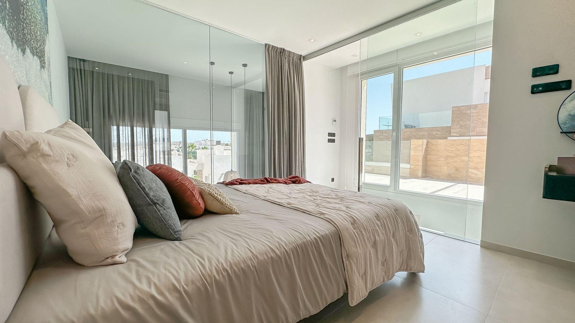 Villa for sale in Algorfa, Alicante, Spain