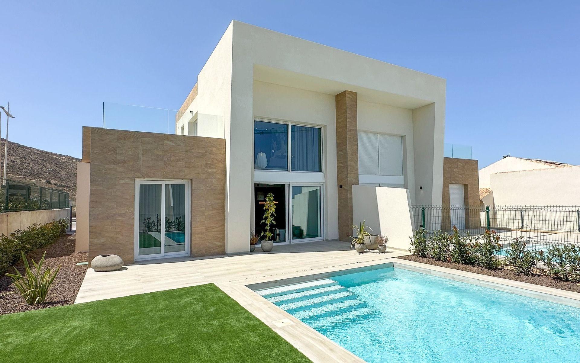 Villa for sale in Algorfa, Alicante, Spain