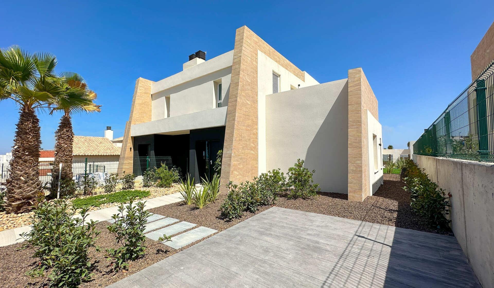 Villa for sale in Algorfa, Alicante, Spain