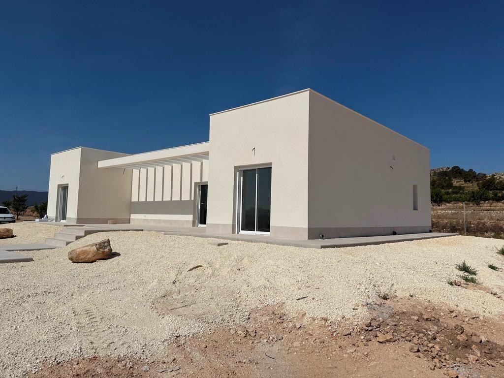 Villa for sale in Pinoso, Alicante, Spain