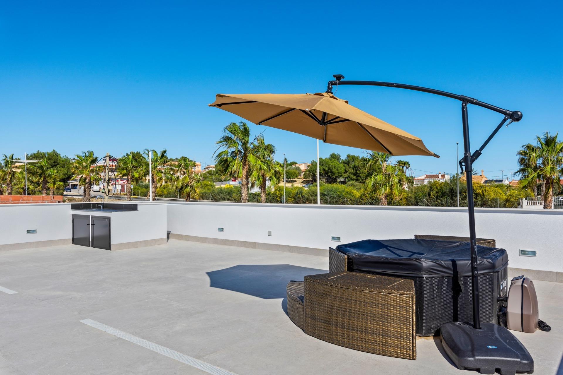 Villa for sale in Algorfa, Alicante, Spain