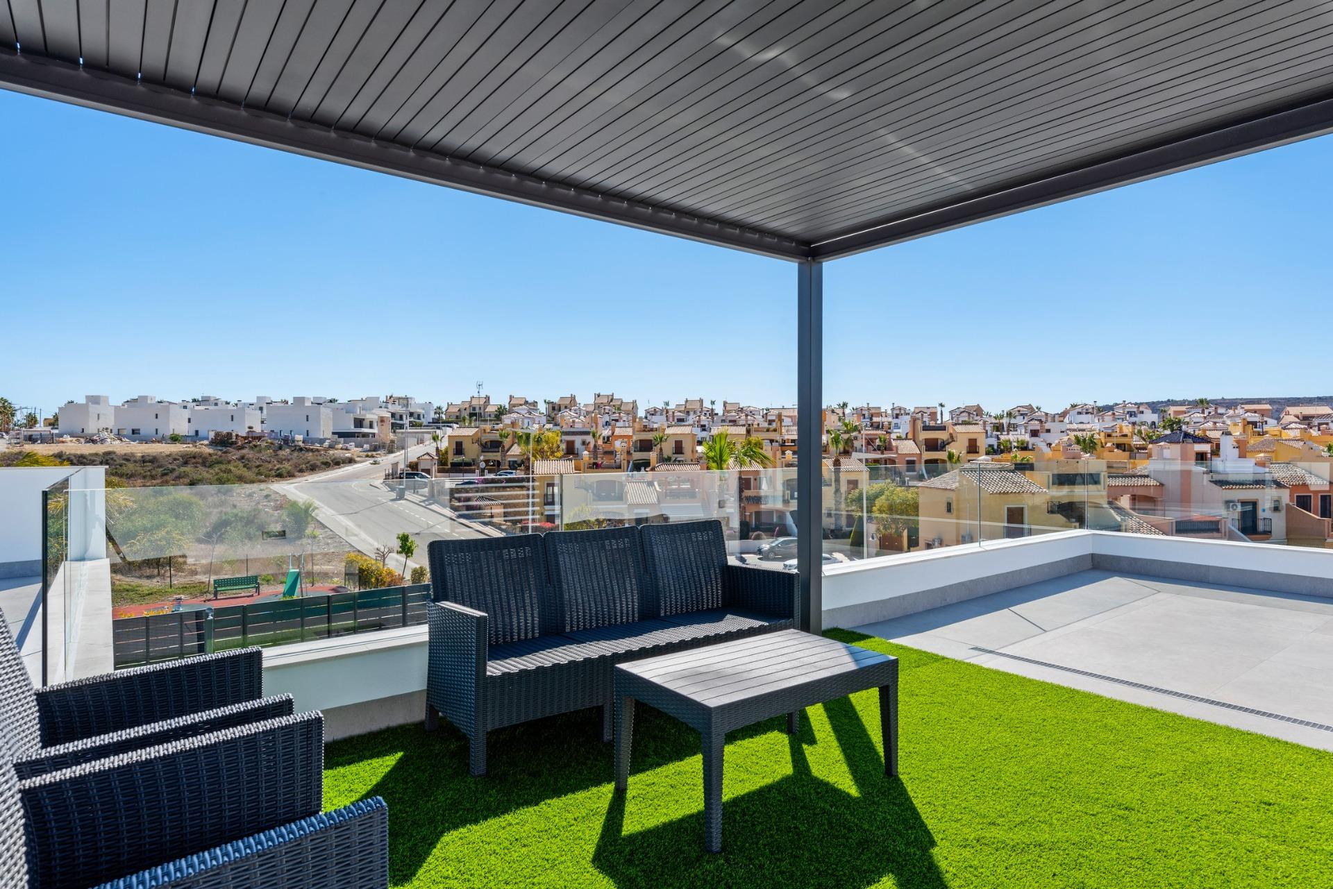 Villa for sale in Algorfa, Alicante, Spain