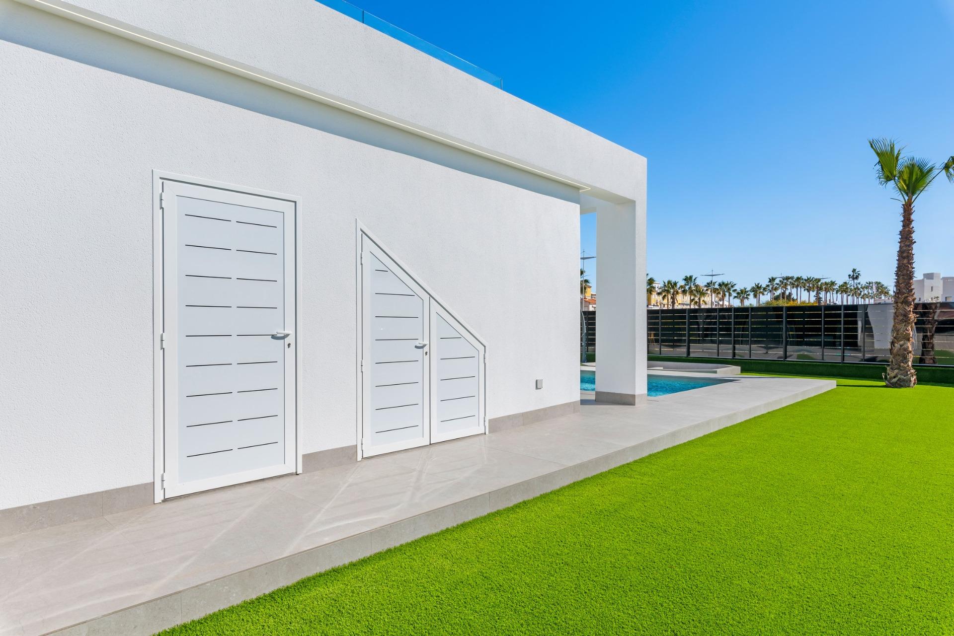Villa for sale in Algorfa, Alicante, Spain