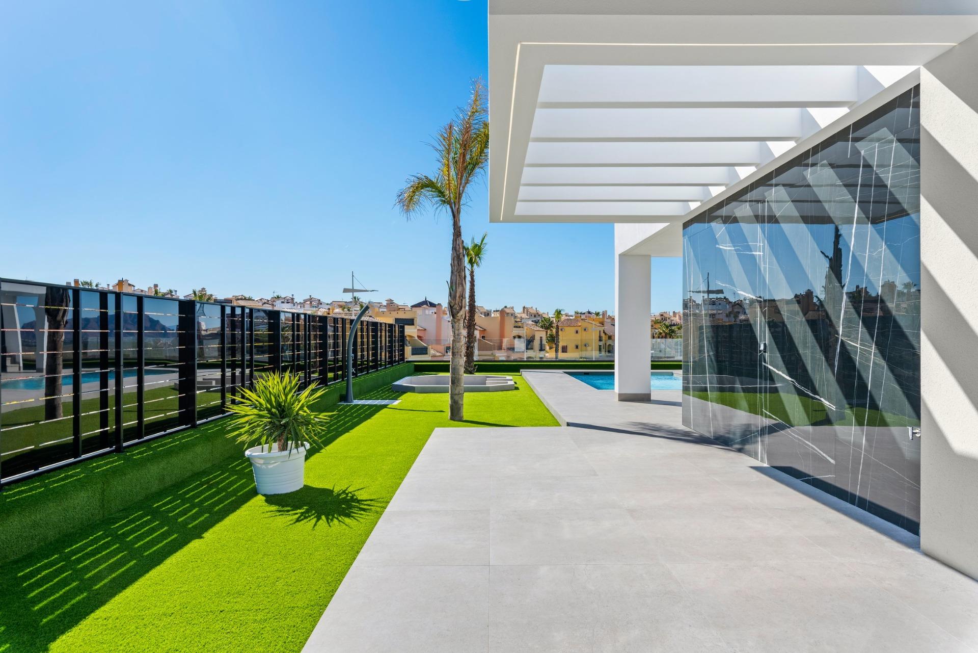 Villa for sale in Algorfa, Alicante, Spain