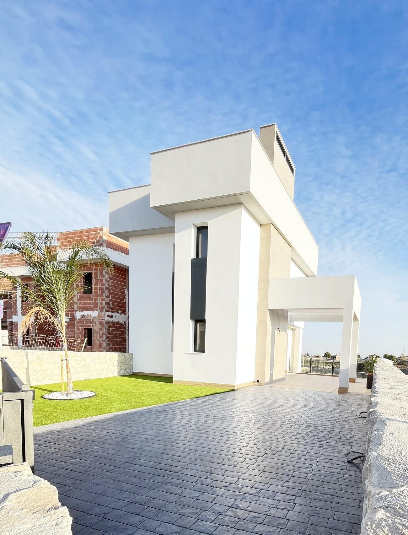 Villa for sale in Algorfa, Alicante, Spain