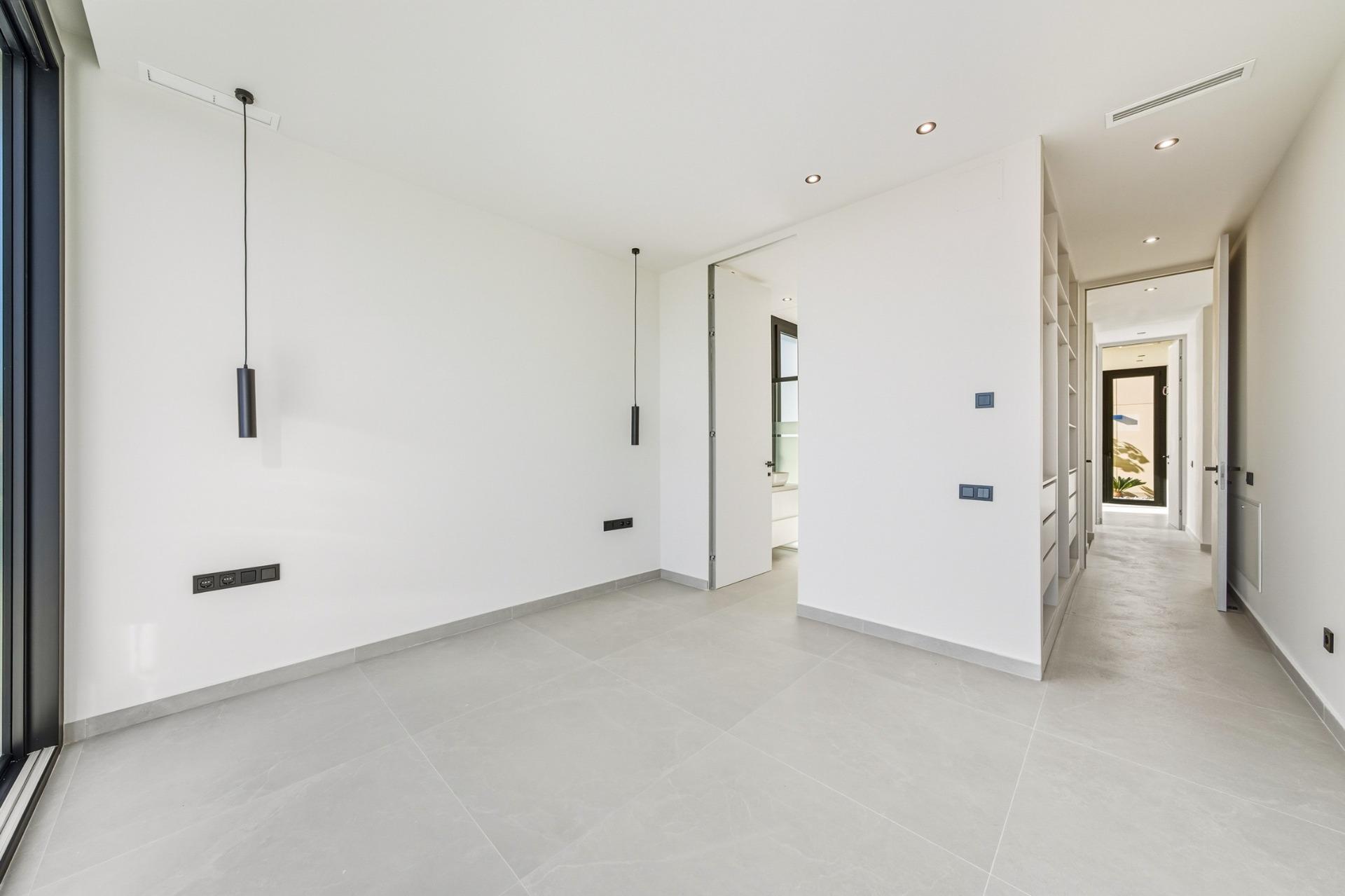 Villa for sale in Polop, Alicante, Spain