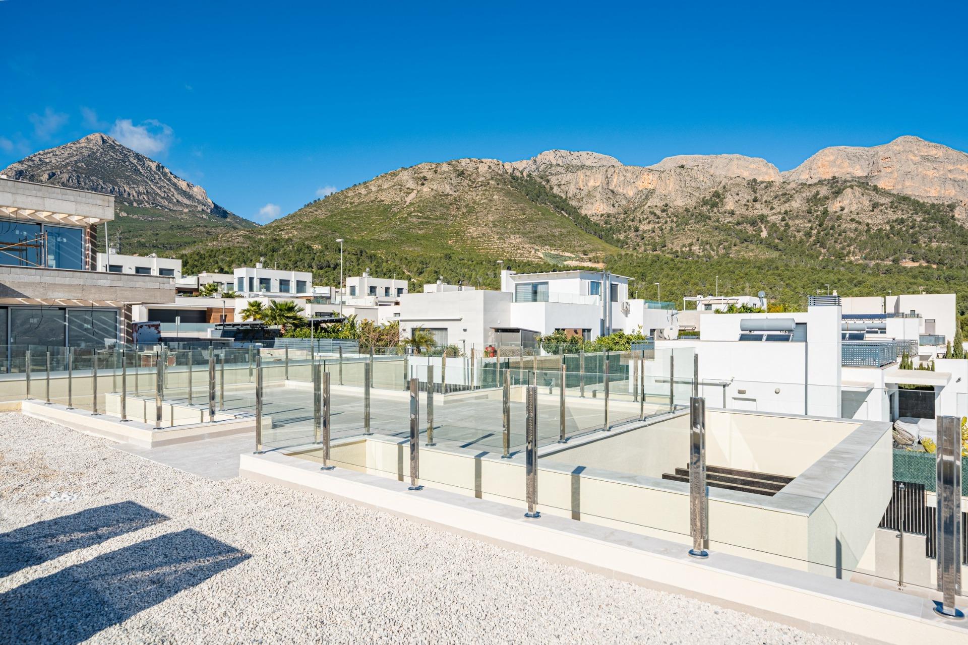 Villa for sale in Polop, Alicante, Spain
